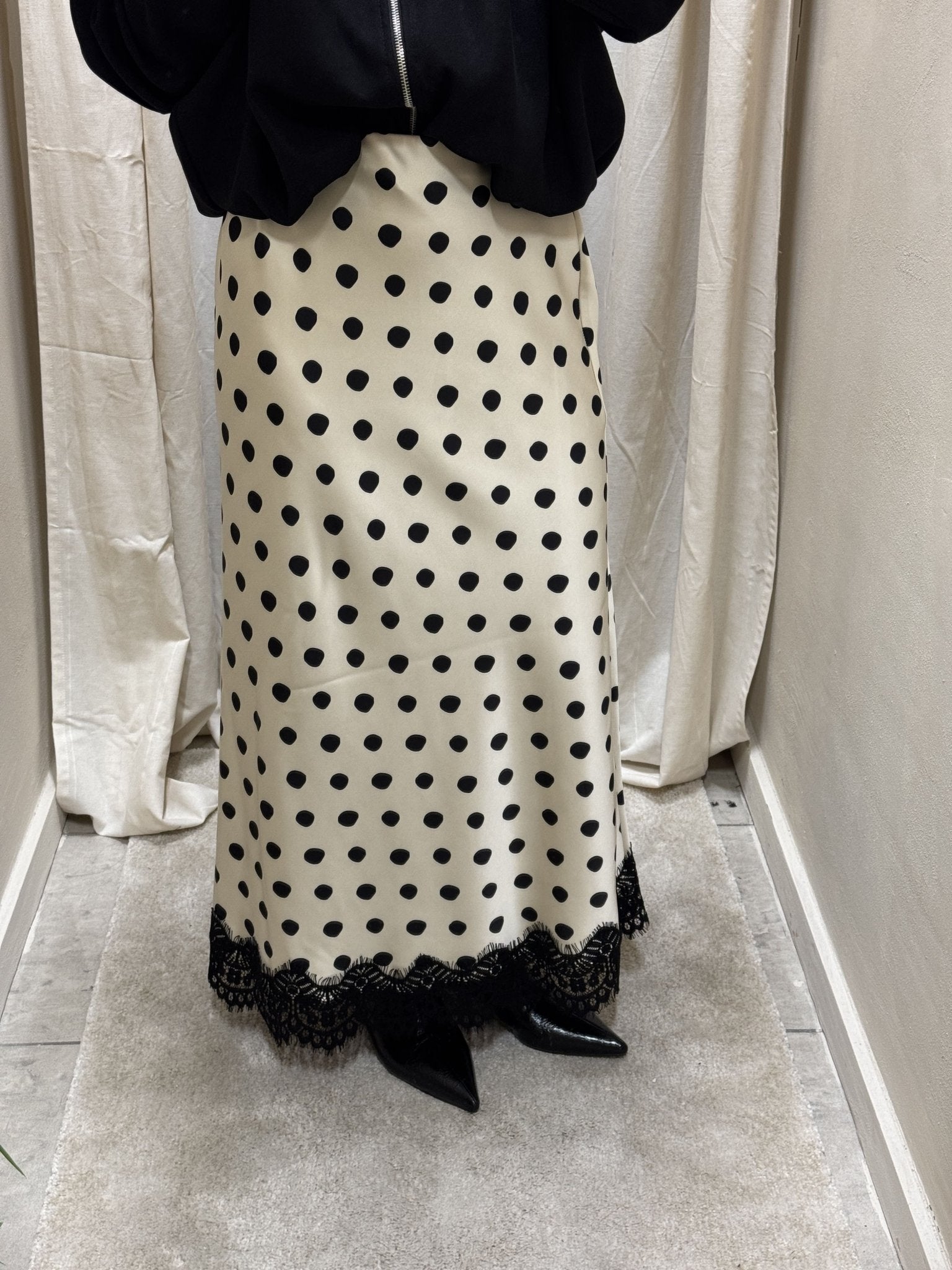 Gonna lunga satin con pois e pizzo Tensione In - GiuGiò | Shop online