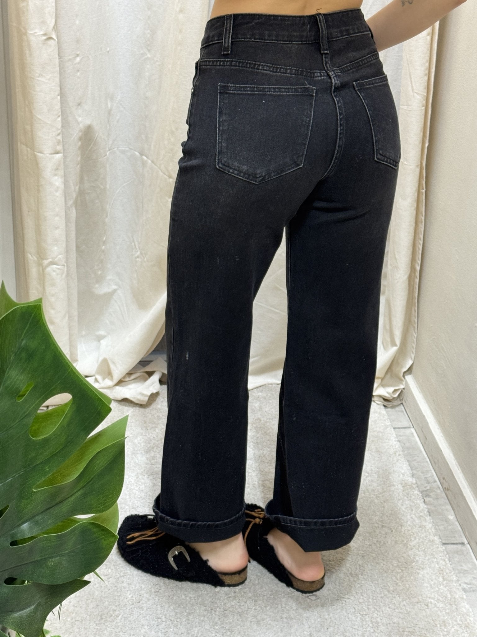 Jeans gamba dritta nero MyD - GiuGiò | Shop online