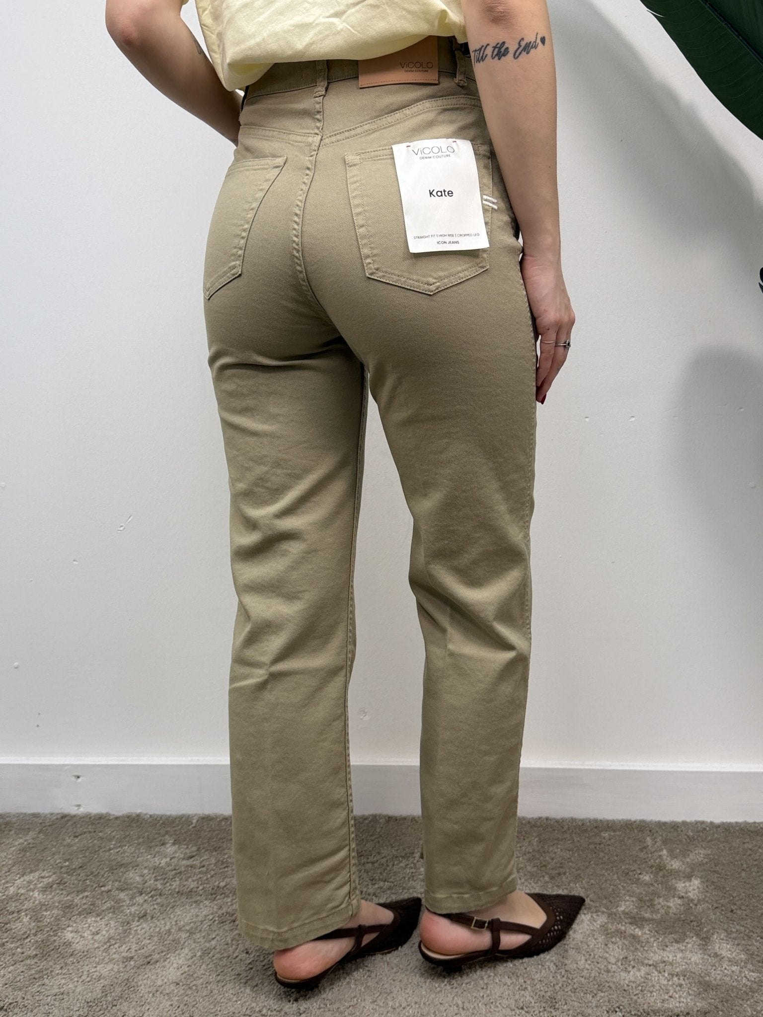 Jeans Kate tinto capo VICOLO - GiuGiò | Shop online