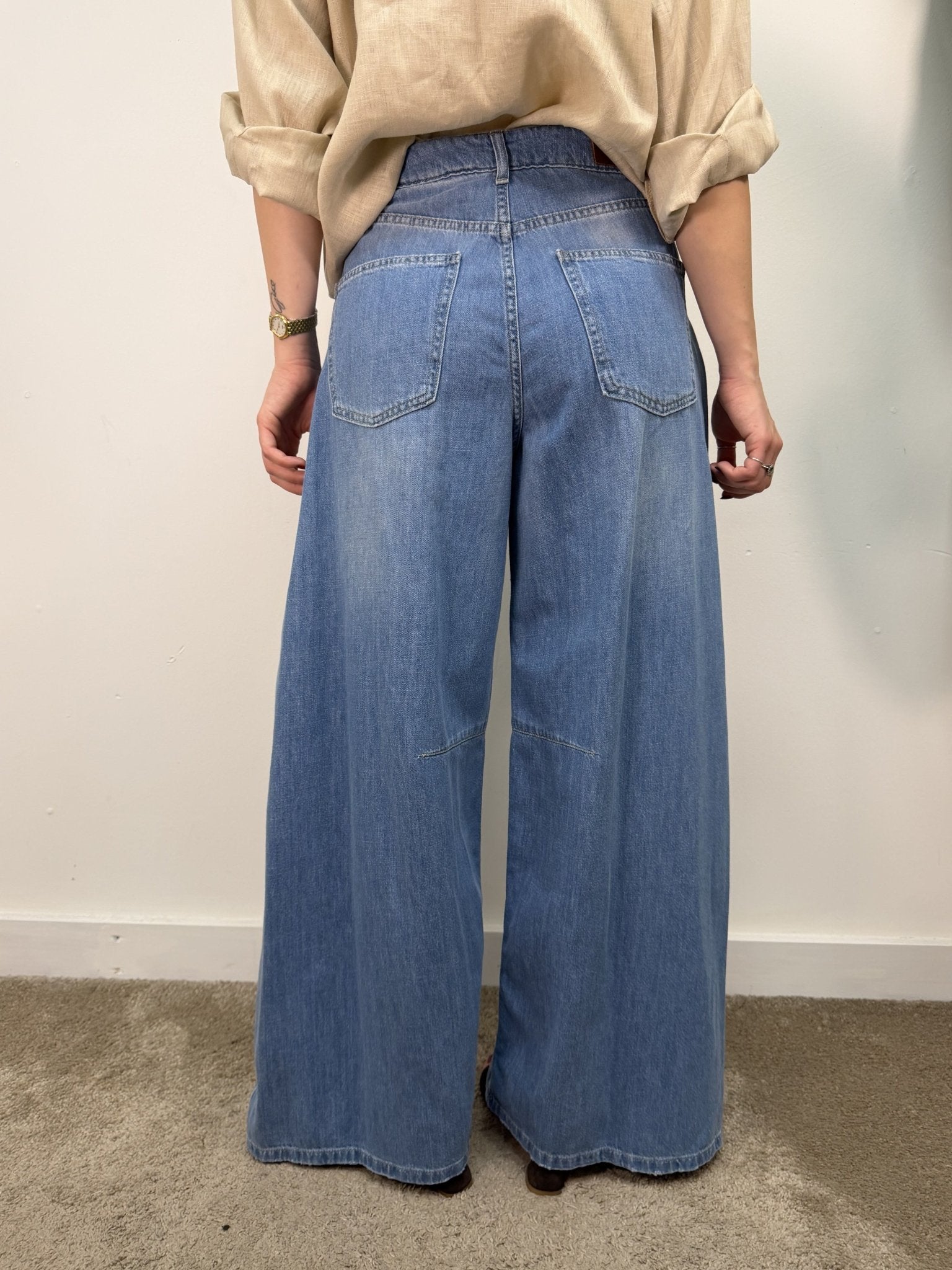 Jeans Louvre mod. barrel Tensione In - GiuGiò | Shop online