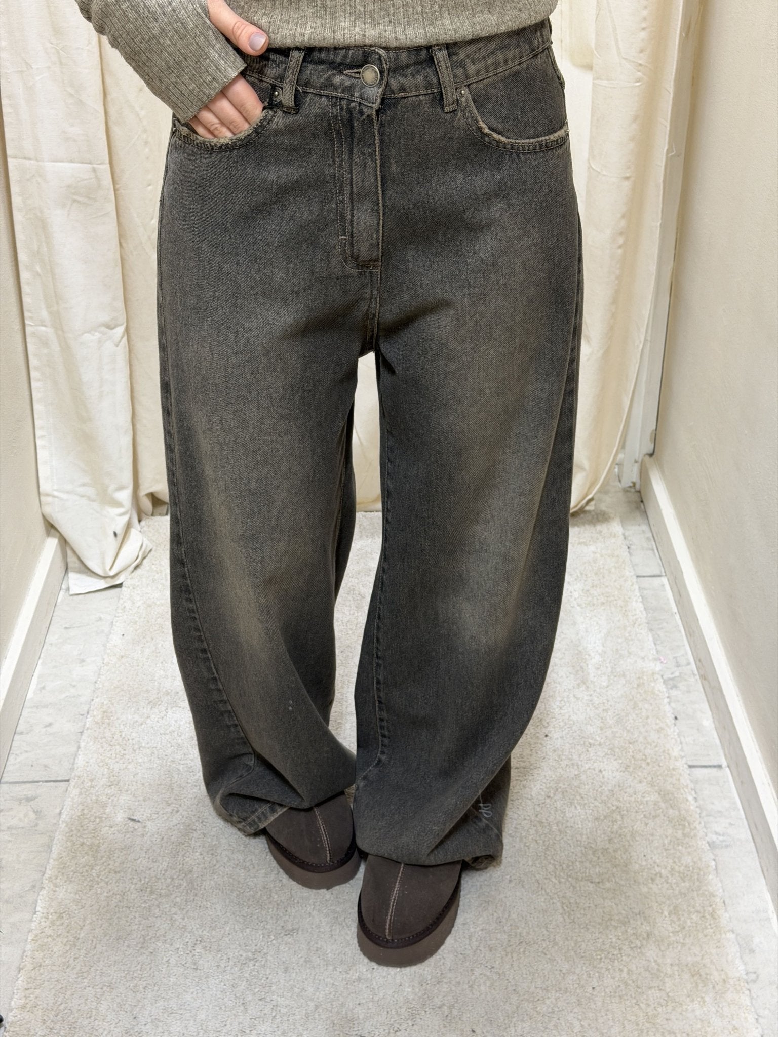 Jeans mod. Giusi sabbiato Tensione In - GiuGiò | Shop online