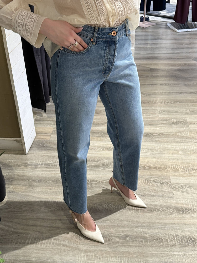 Jeans sigaretta orlo sfrangiato Tensione In - GiuGiò | Shop online