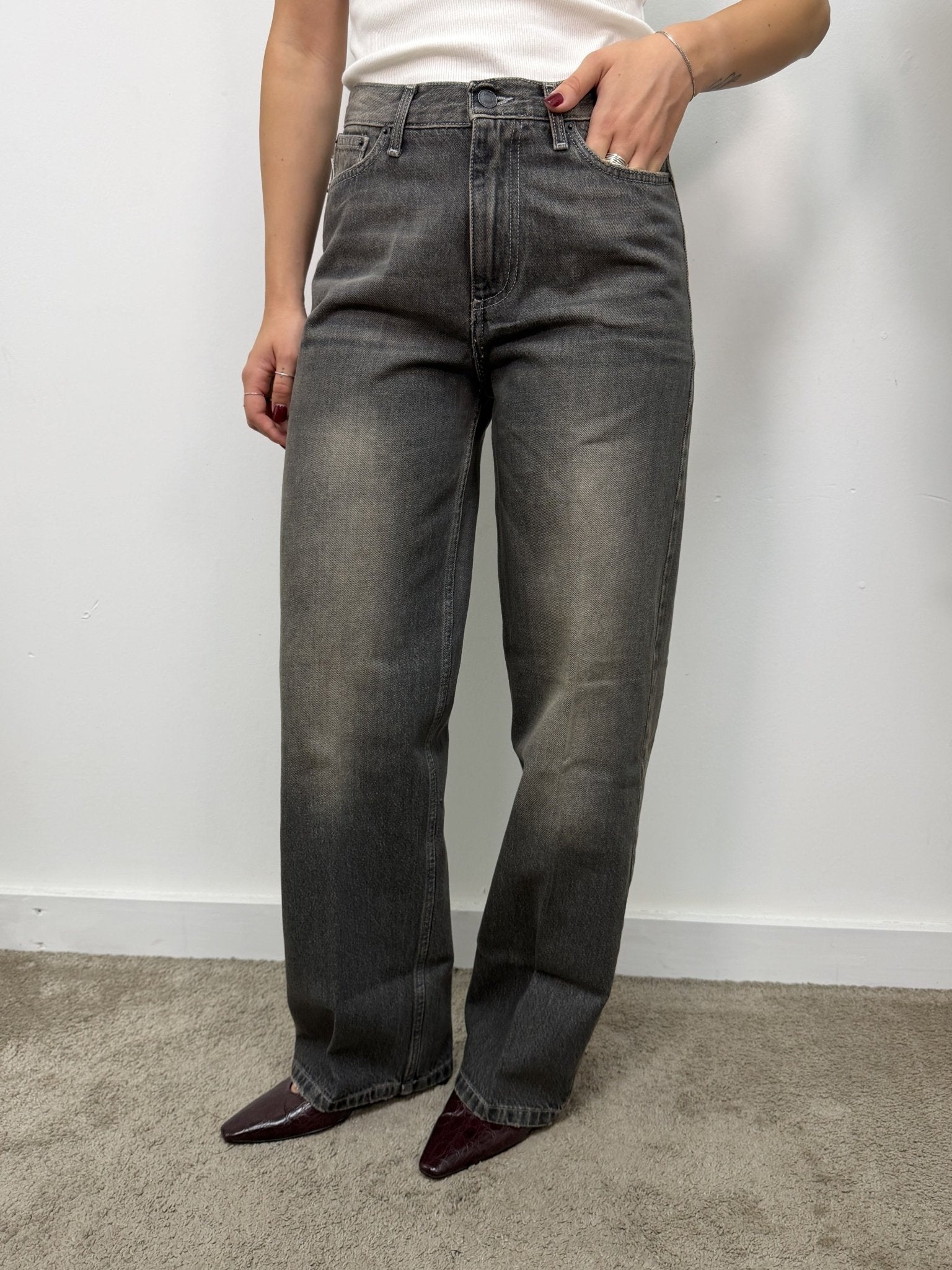 Jeans Xenobia grey gamba dritta VICOLO - GiuGiò | Shop online
