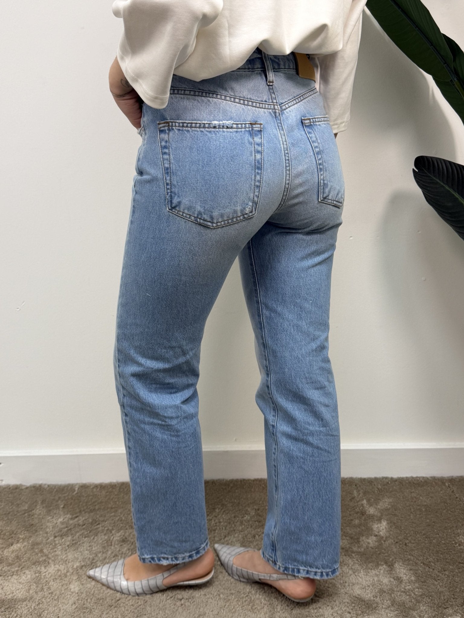 Jeans Zoe sigaretta bottone gioiello VICOLO - GiuGiò | Shop online