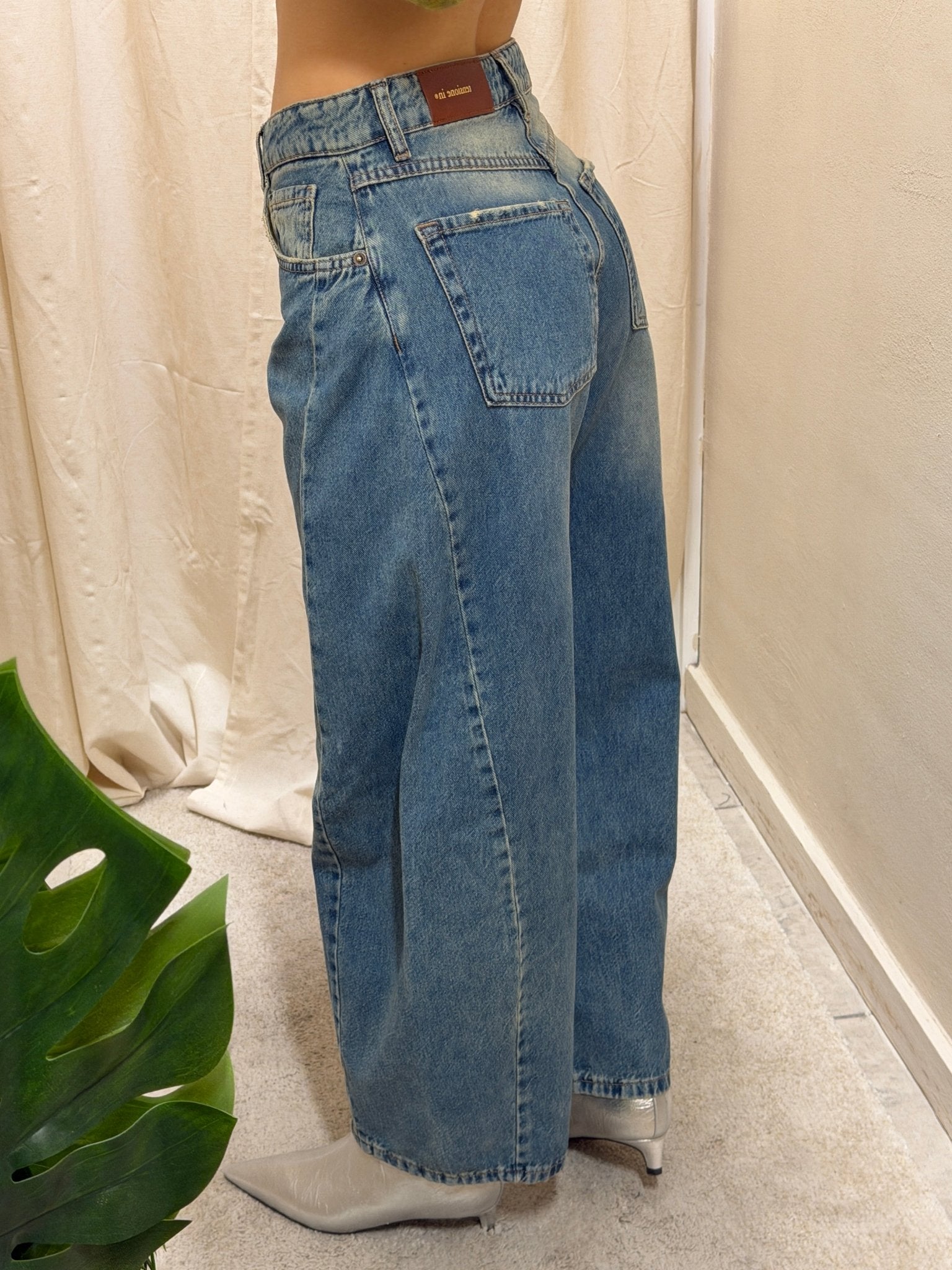 Jeans ZUMI barrell NEW COLLECTION - Tensione In - GiuGiò | Shop online