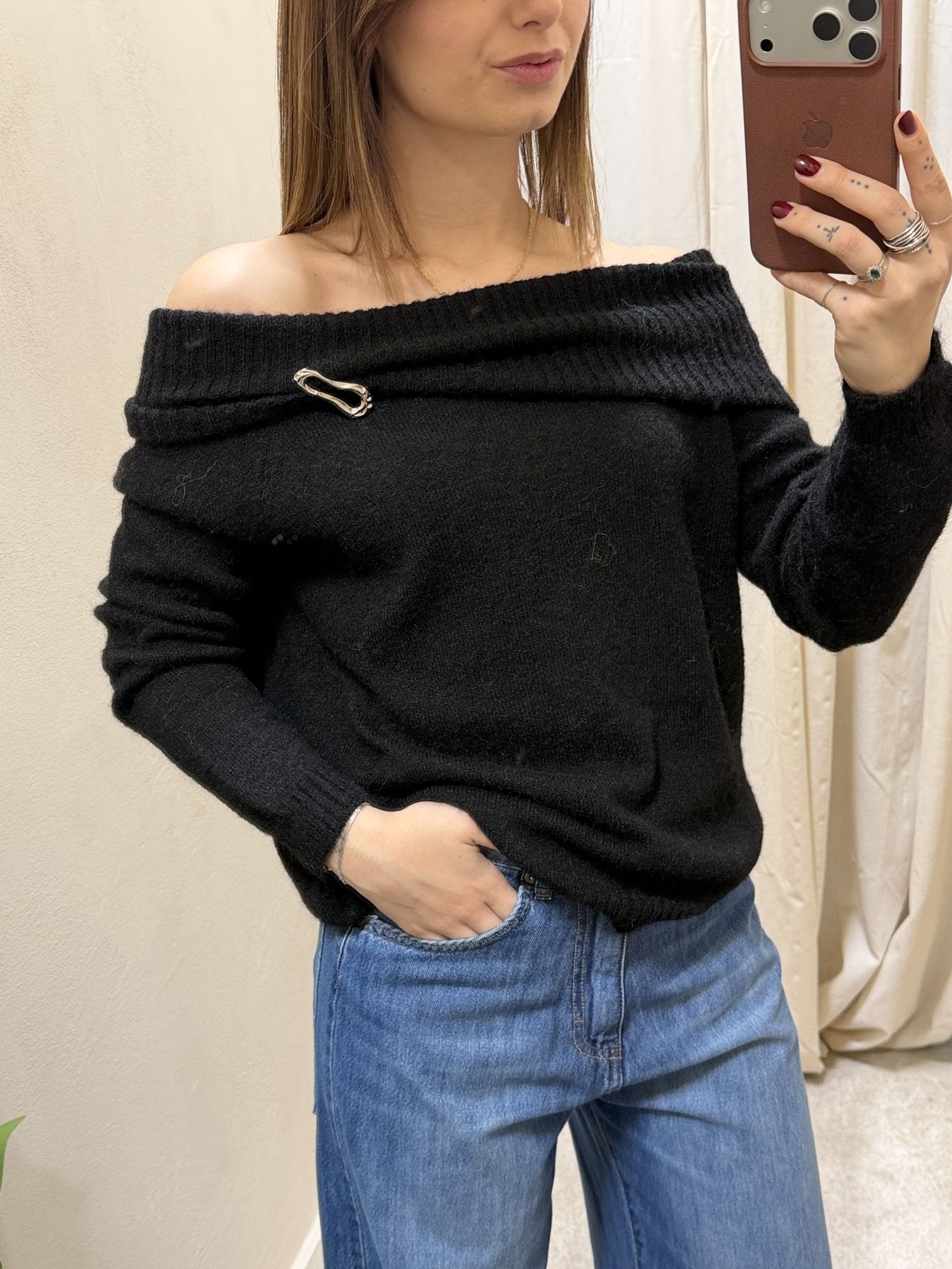 Maglione scollo schiffer con spilla MyD - GiuGiò | Shop online