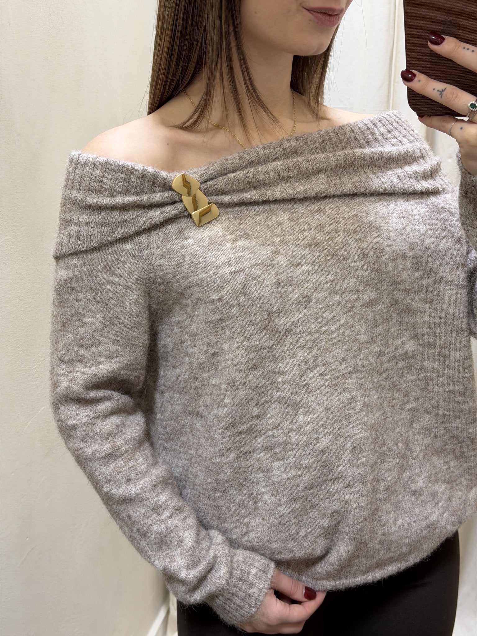 Maglione scollo schiffer con spilla MyD - GiuGiò | Shop online