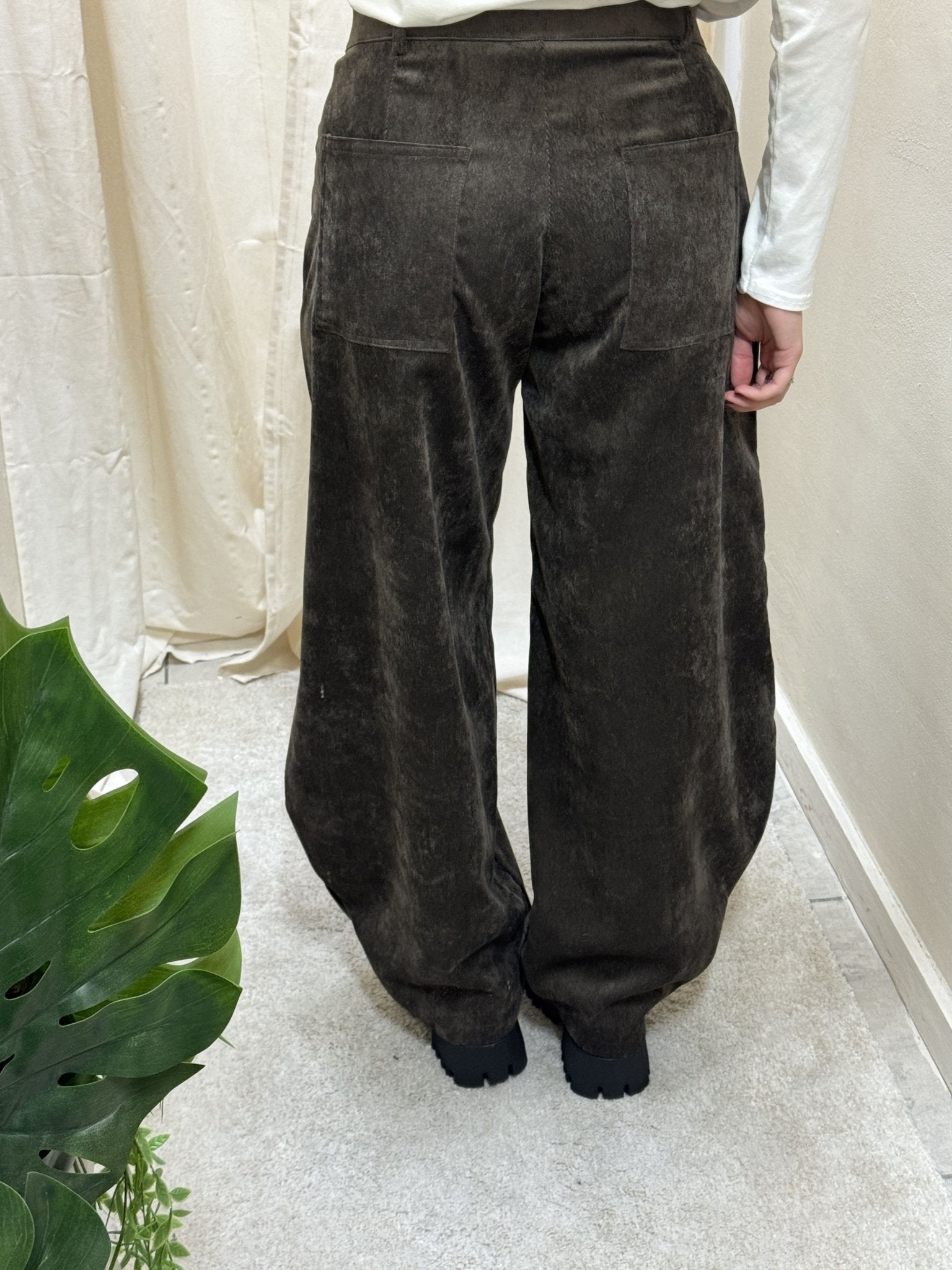 Pantalone balloon millerighe di velluto MyD - GiuGiò | Shop online