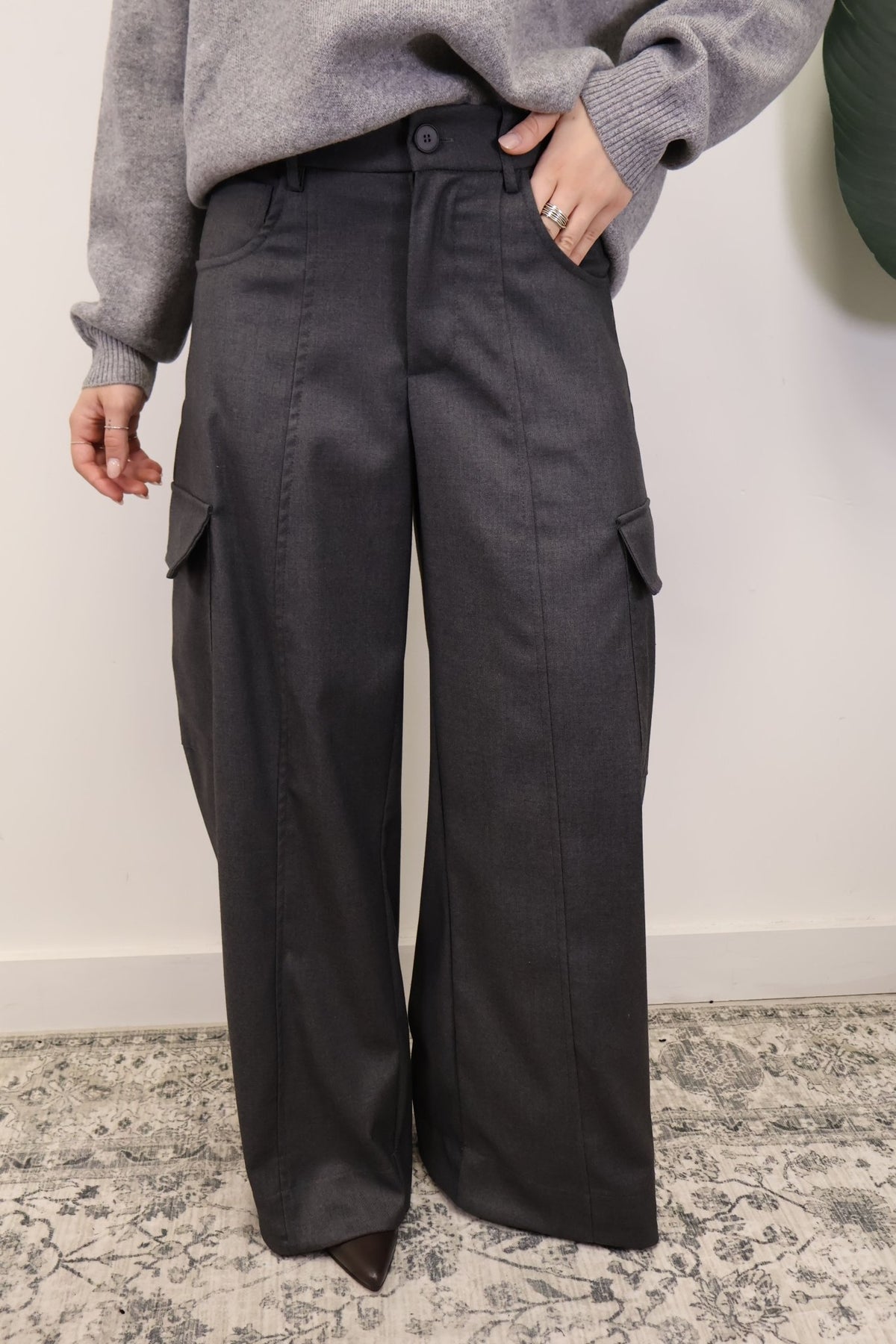 Pantalone barrel cargo grigio Tensione In - GiuGiò | Shop online