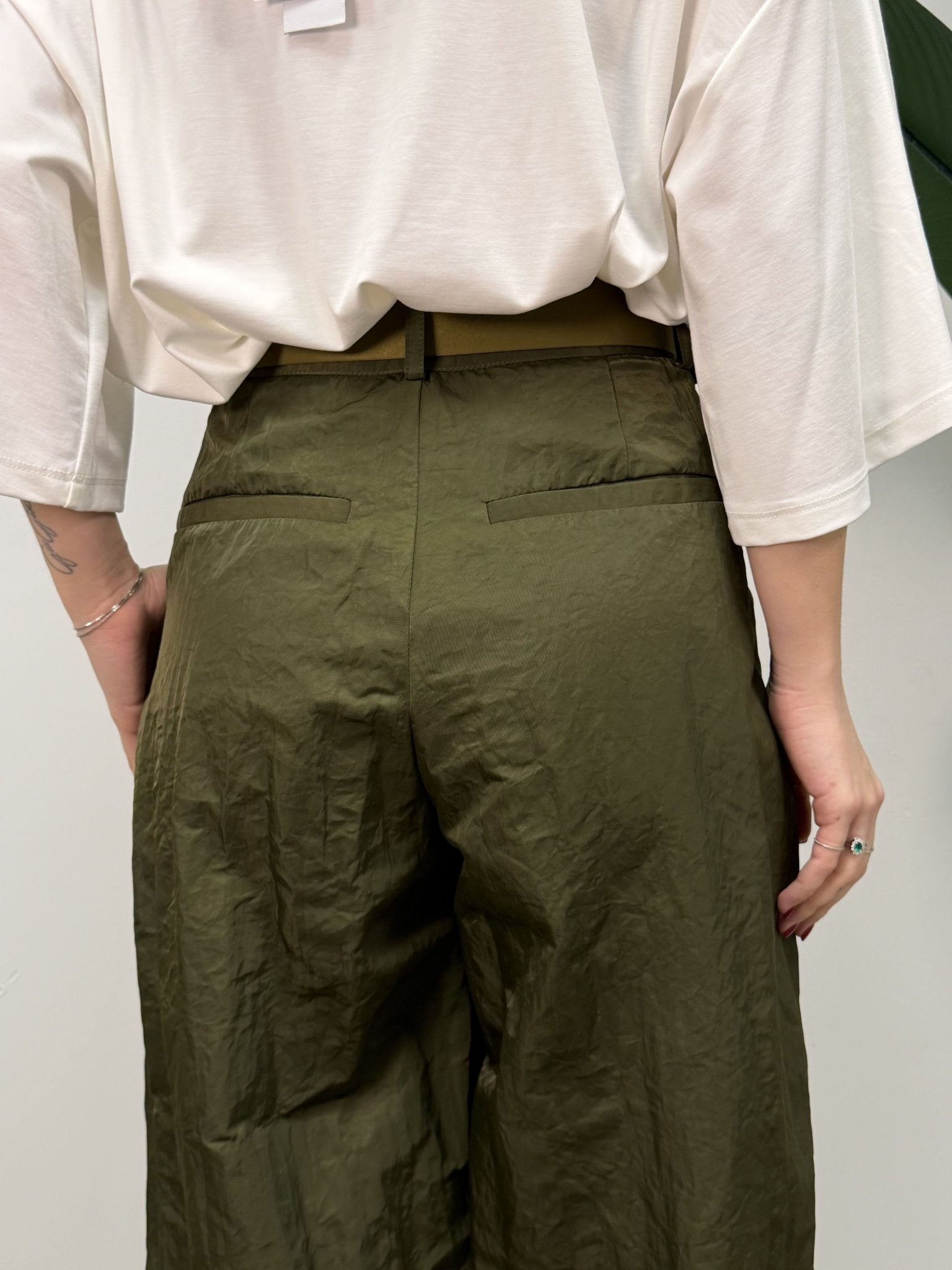Pantalone barrell in tessuto parachute Imperial - GiuGiò | Shop online