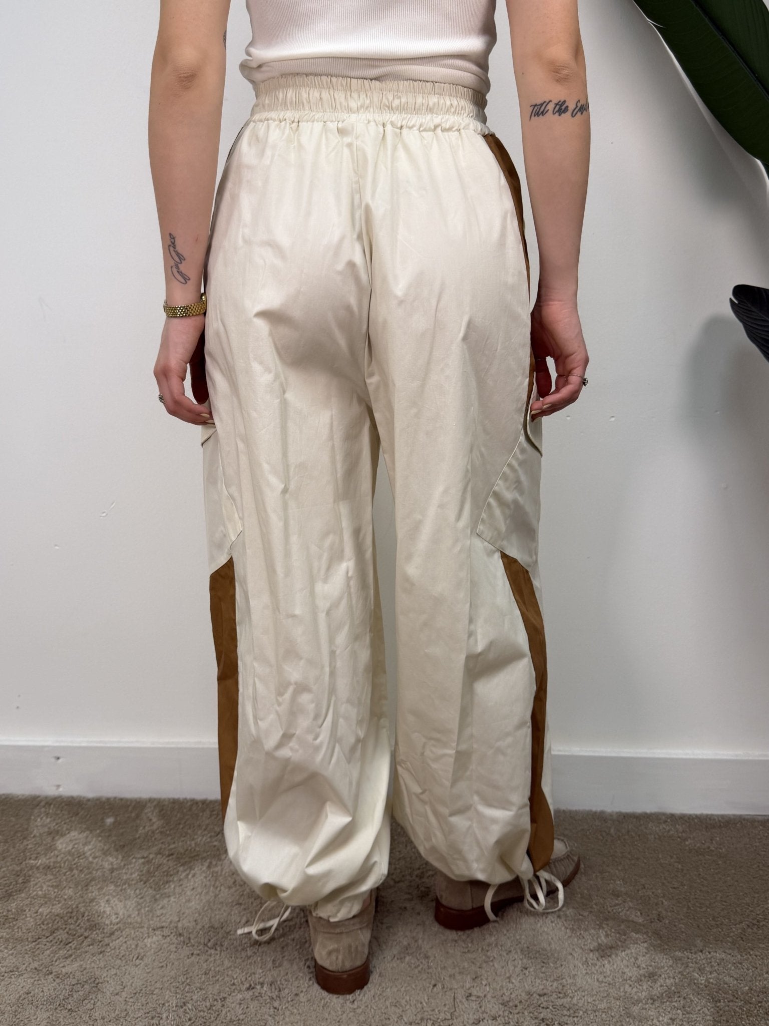 Pantalone cargo bicolor Tensione In - GiuGiò | Shop online