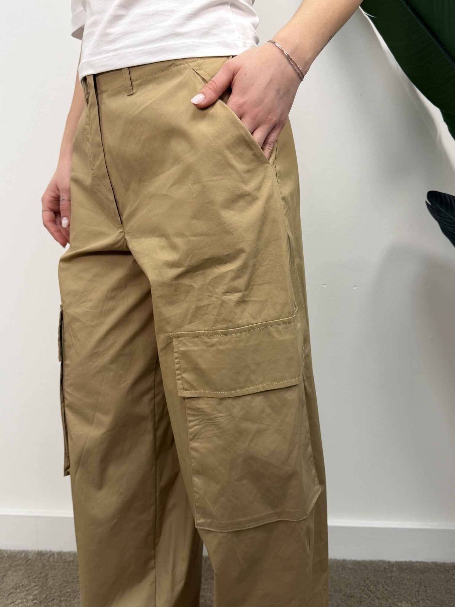 Pantalone cargo con pareo pizzo Susy Mix - GiuGiò | Shop online