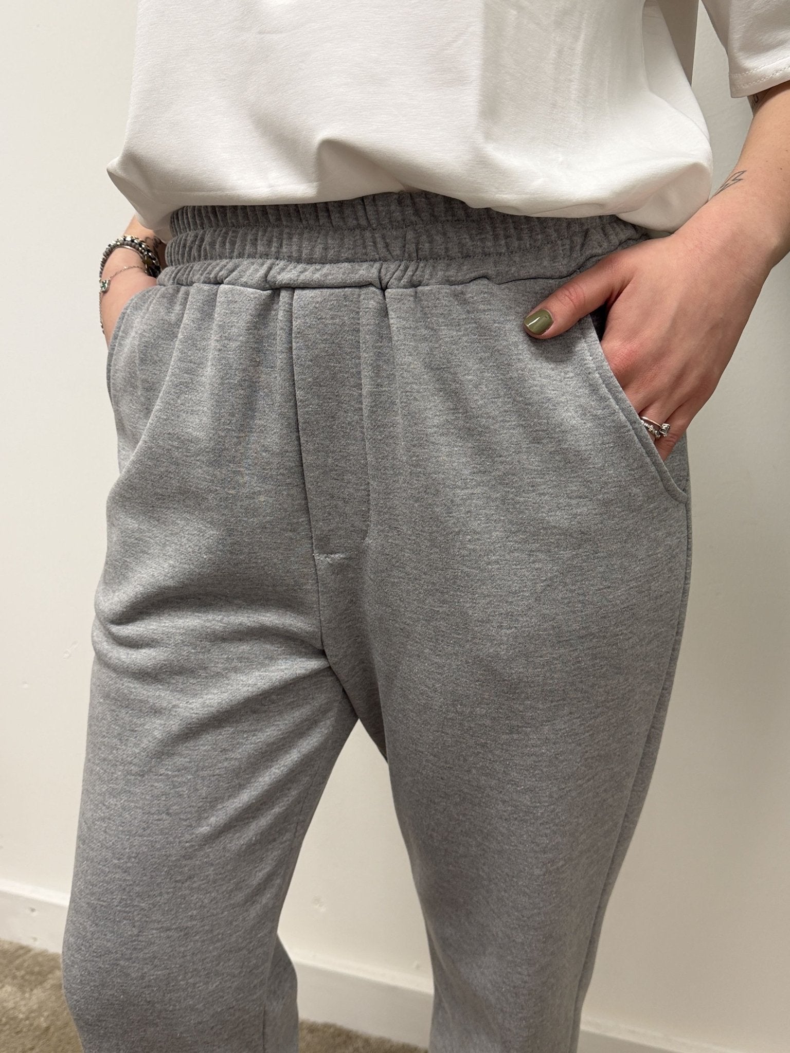 Pantalone carrot in felpa garzata MyD - GiuGiò | Shop online