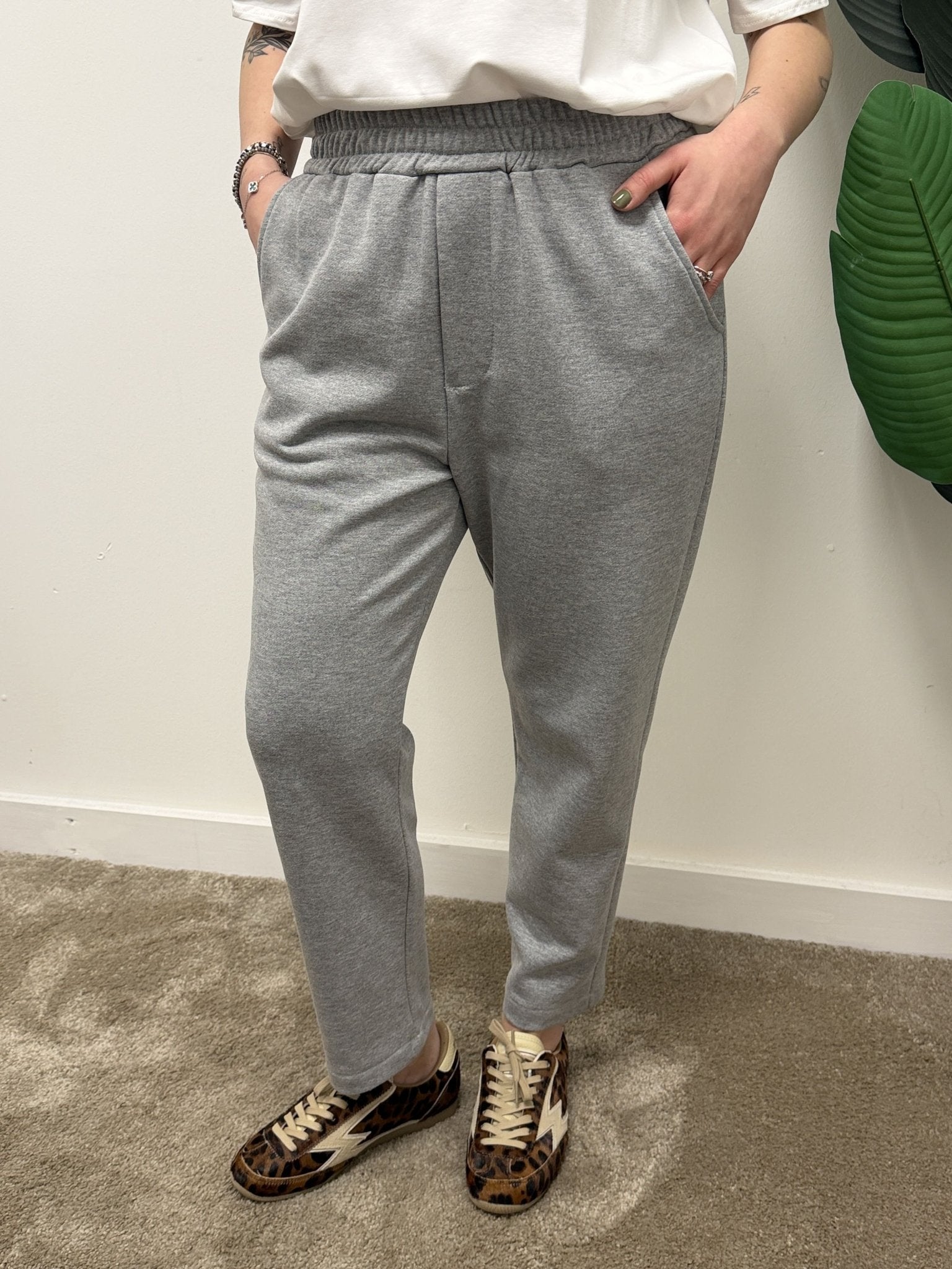 Pantalone carrot in felpa garzata MyD - GiuGiò | Shop online