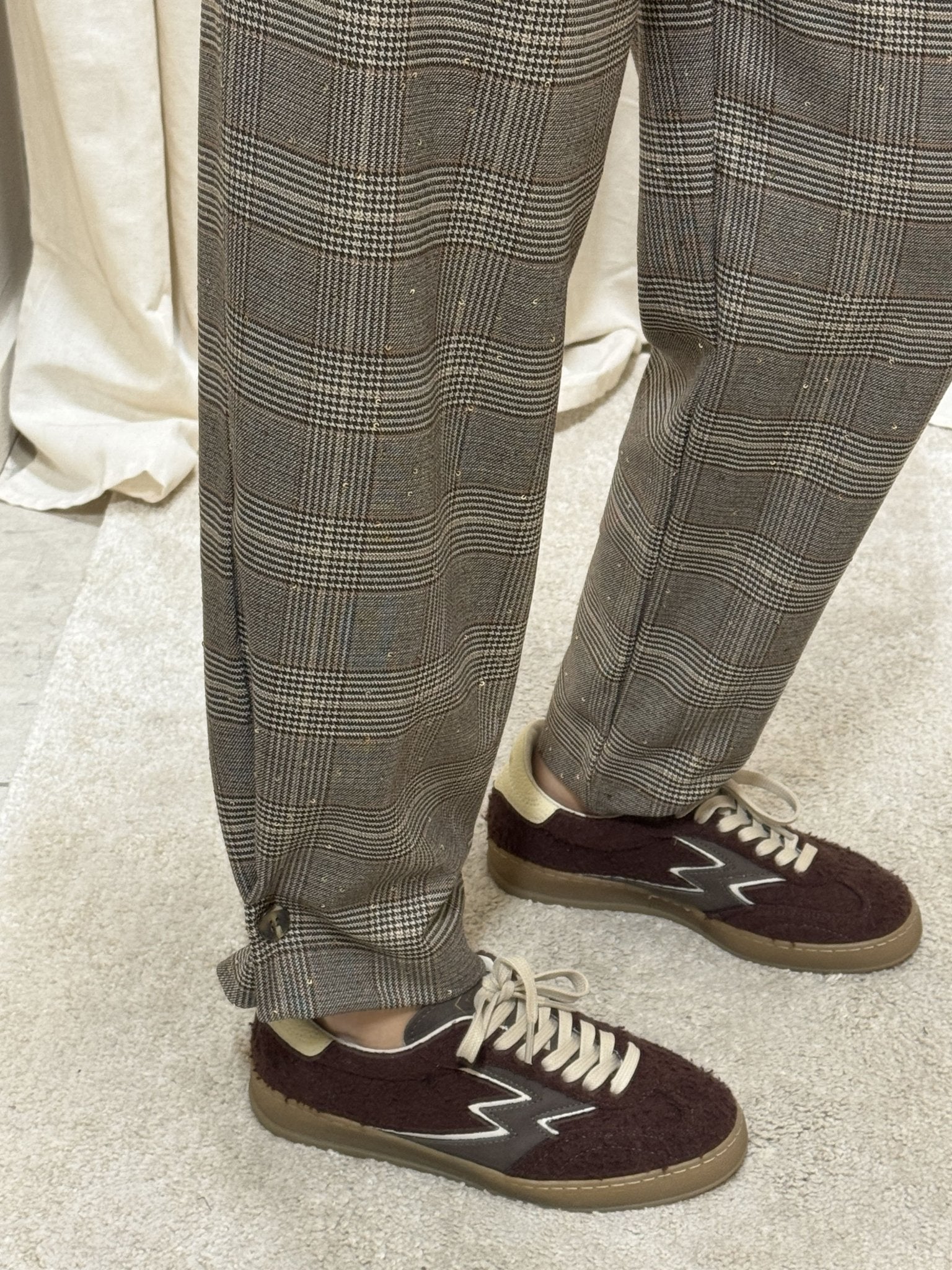 Pantalone carrot principe di galles con inserti micro - paillettes Susy Mix - GiuGiò | Shop online