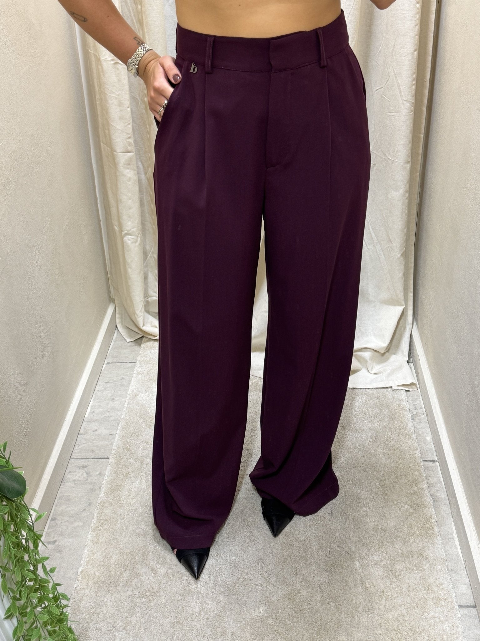 Pantalone dritto con pinces Dixie - GiuGiò | Shop online
