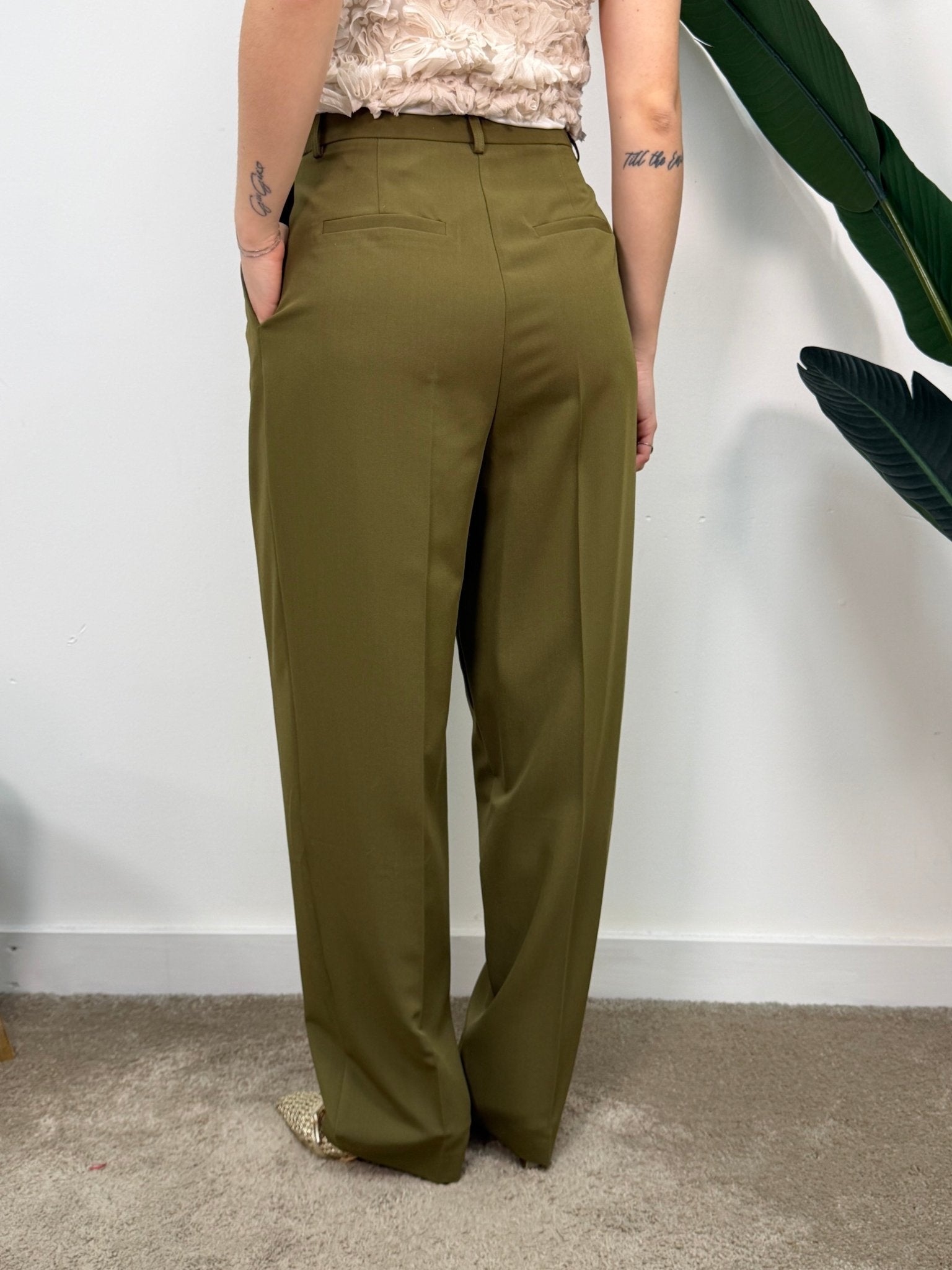 Pantalone dritto con pinces Imperial - GiuGiò | Shop online
