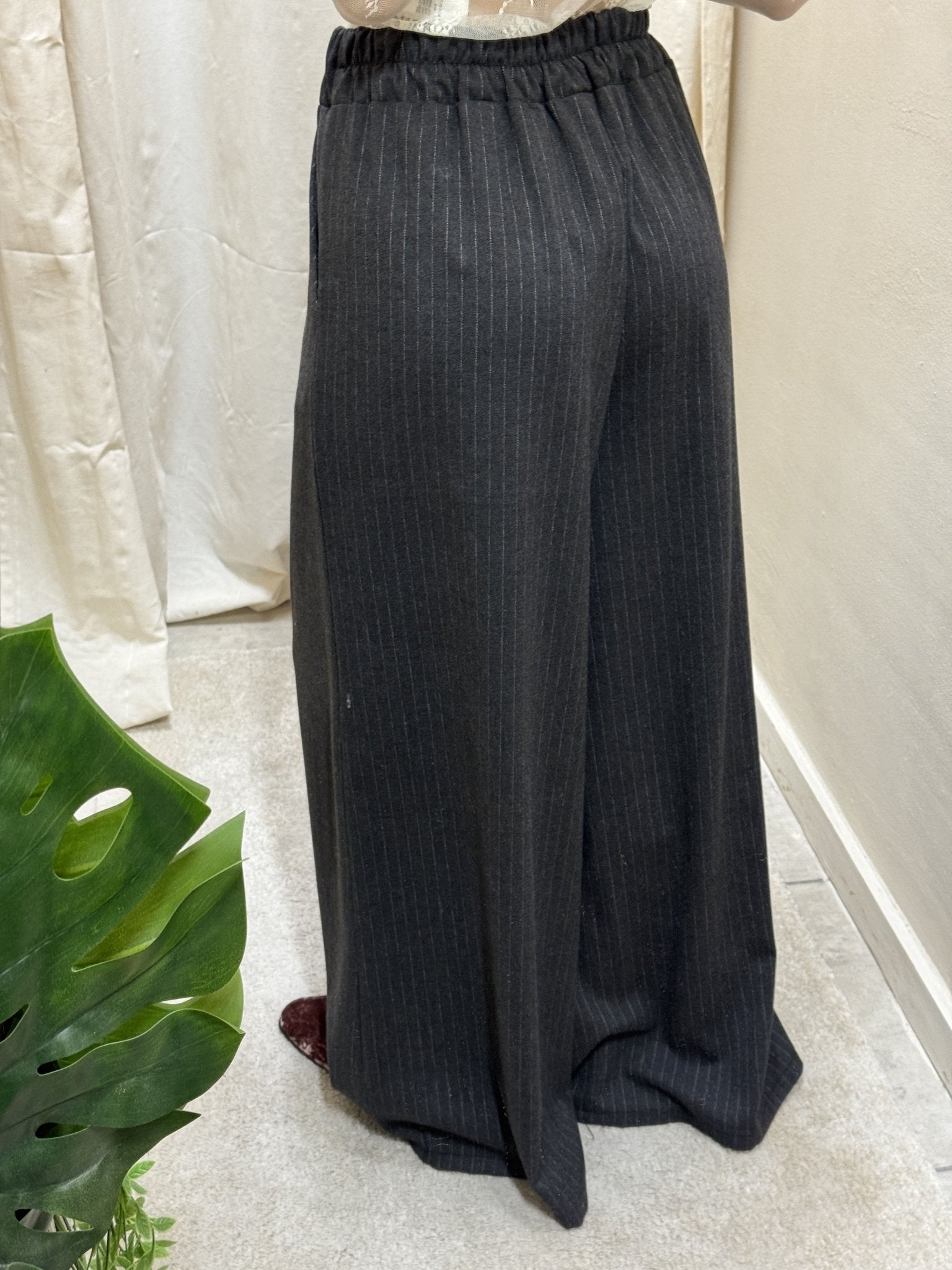 Pantalone flanellato palazzo ampio gessato MyD - GiuGiò | Shop online