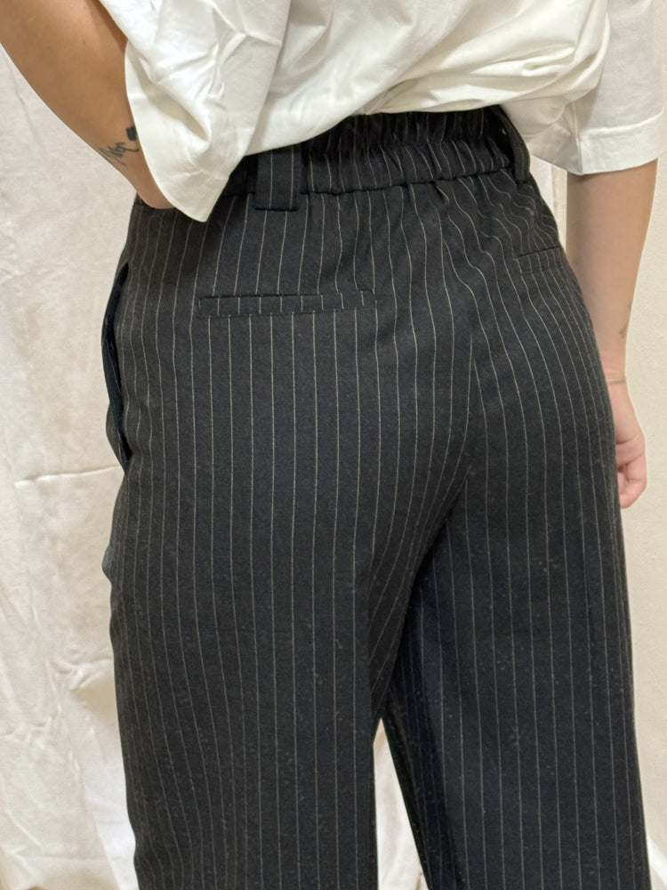 Pantalone gessato gamba dritta Tensione In - GiuGiò | Shop online