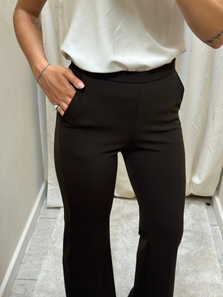 Pantalone in crêpe a zampa Imperial - GiuGiò | Shop online