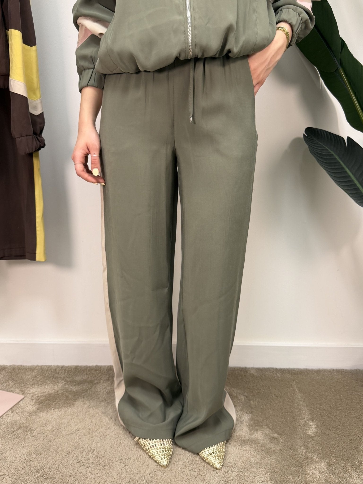 Pantalone in cupro banda laterale Tensione In - GiuGiò | Shop online