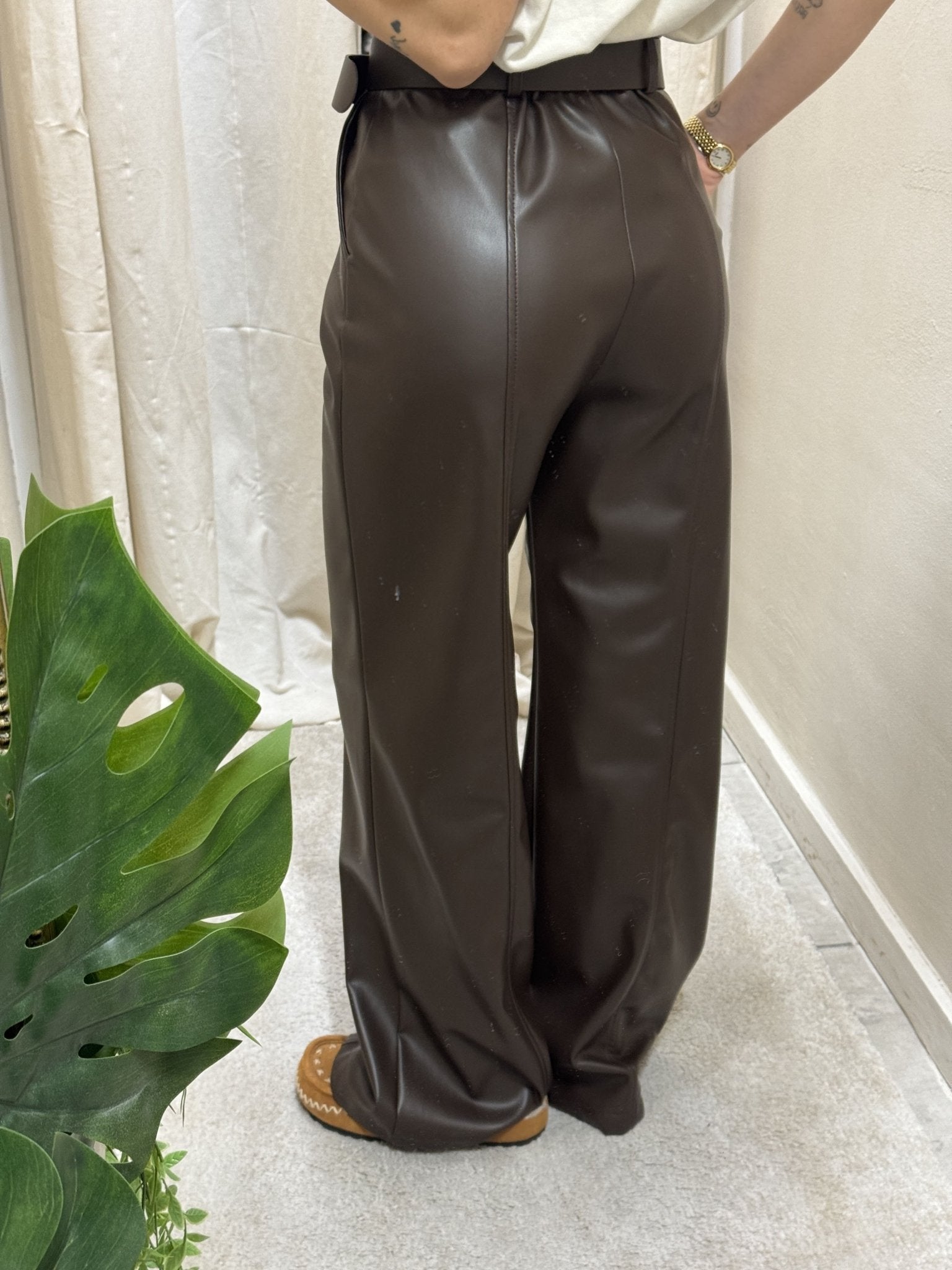 Pantalone in ecopelle gamba dritta Imperial - GiuGiò | Shop online