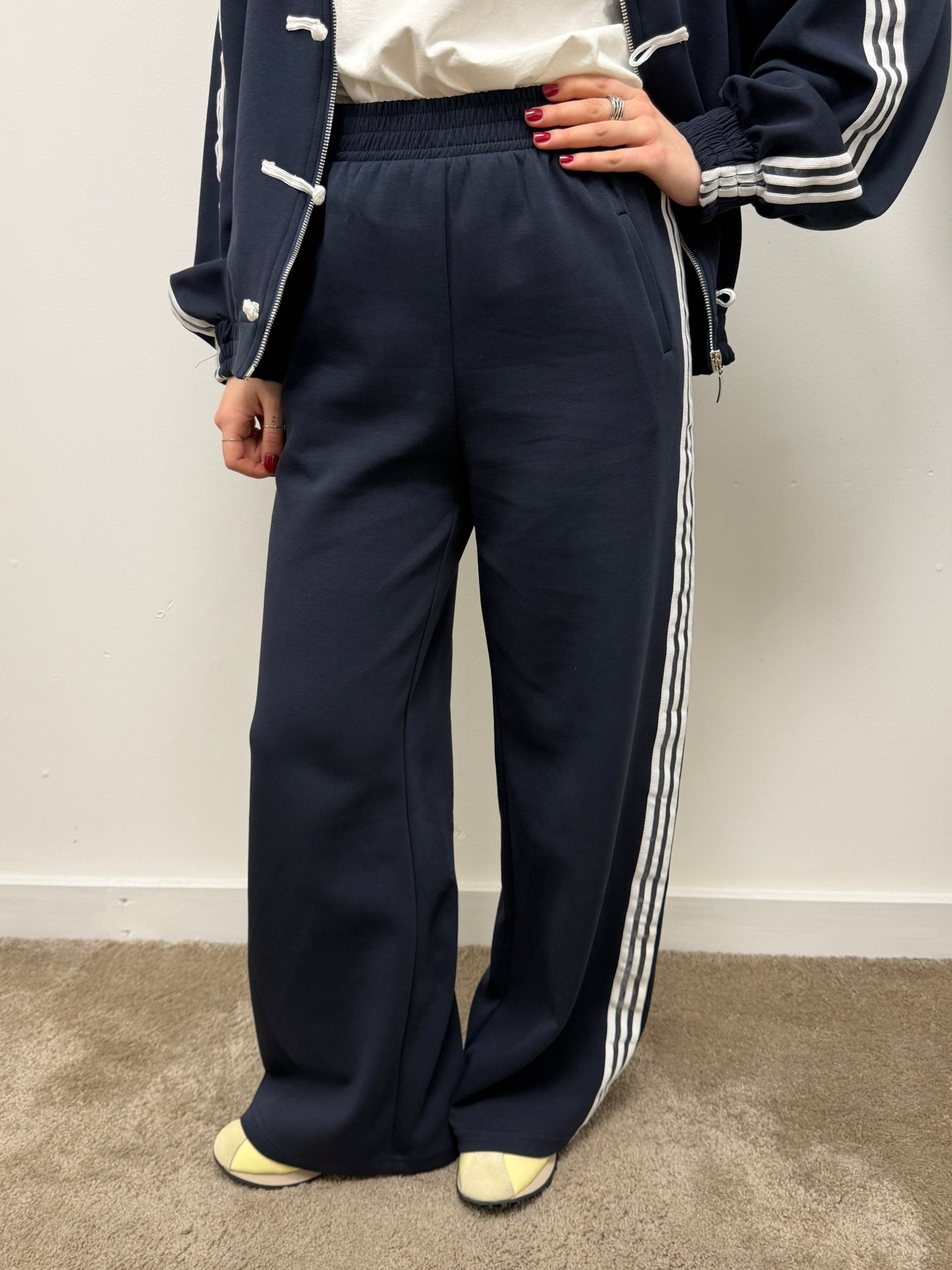 Pantalone interlock bande laterali Tensione In - GiuGiò | Shop online