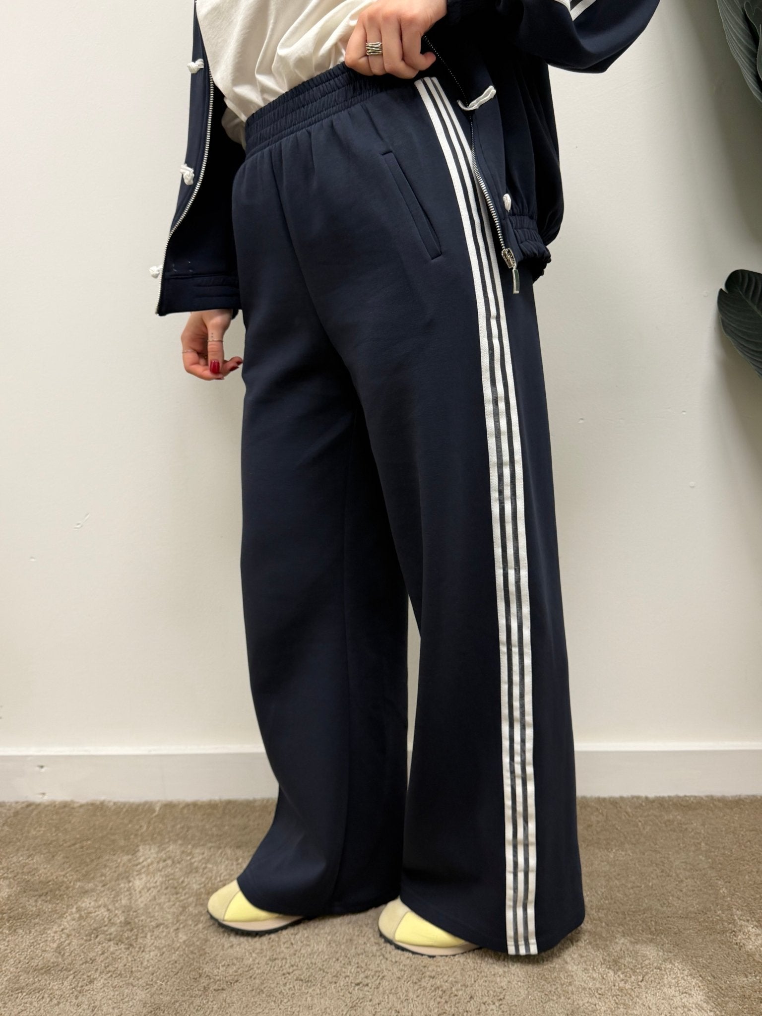 Pantalone interlock bande laterali Tensione In - GiuGiò | Shop online