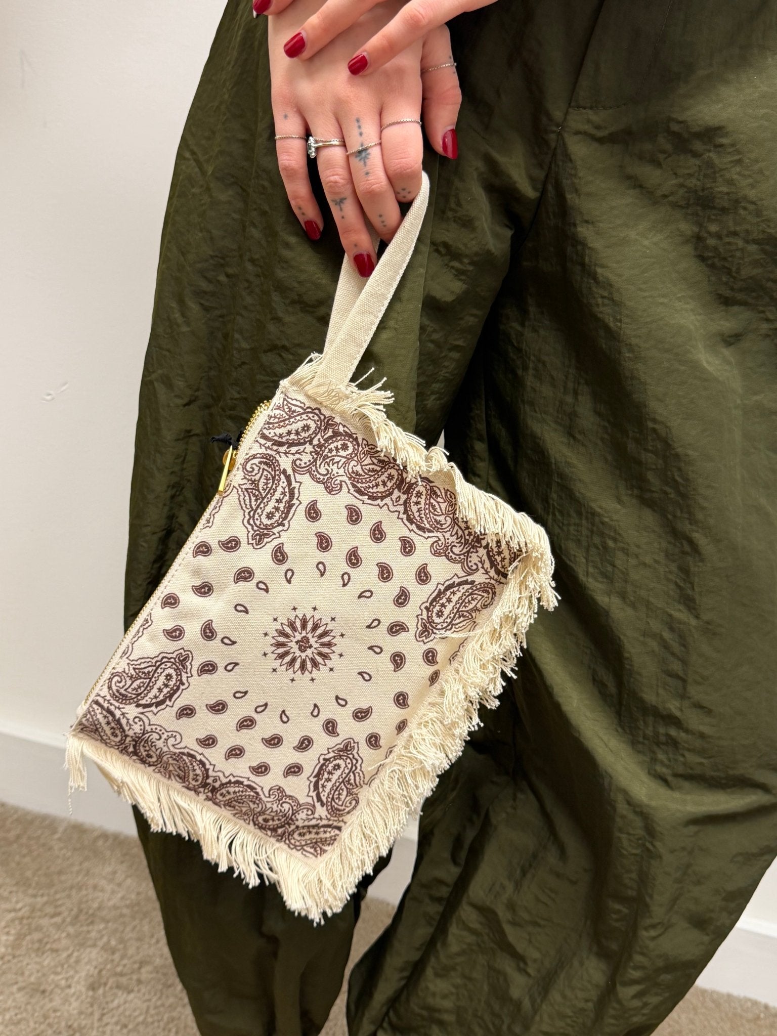 Pochette in canvas stampa bandana con logo VICOLO - GiuGiò | Shop online