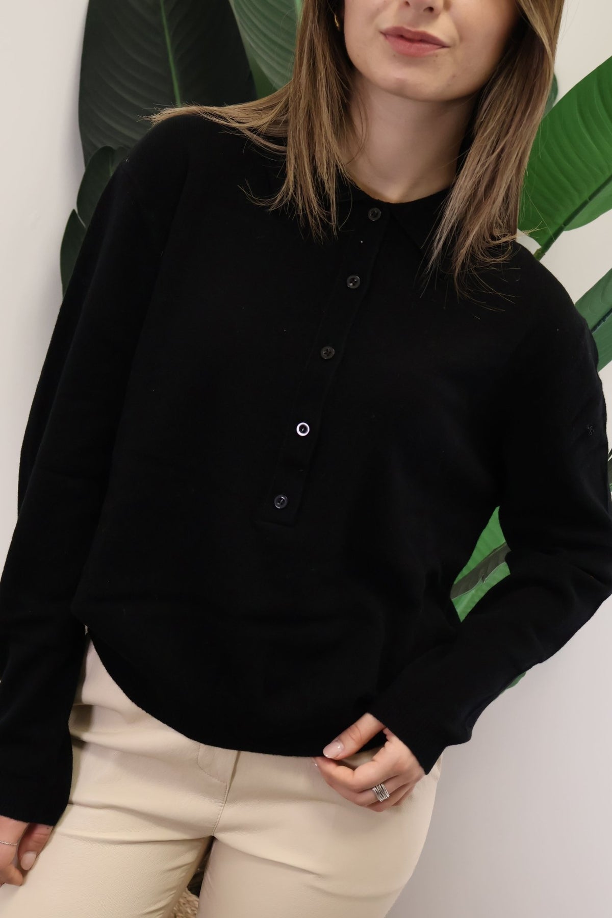 Polo in maglia 5 bottoni 100% lana nero Tensione In - GiuGiò | Shop online