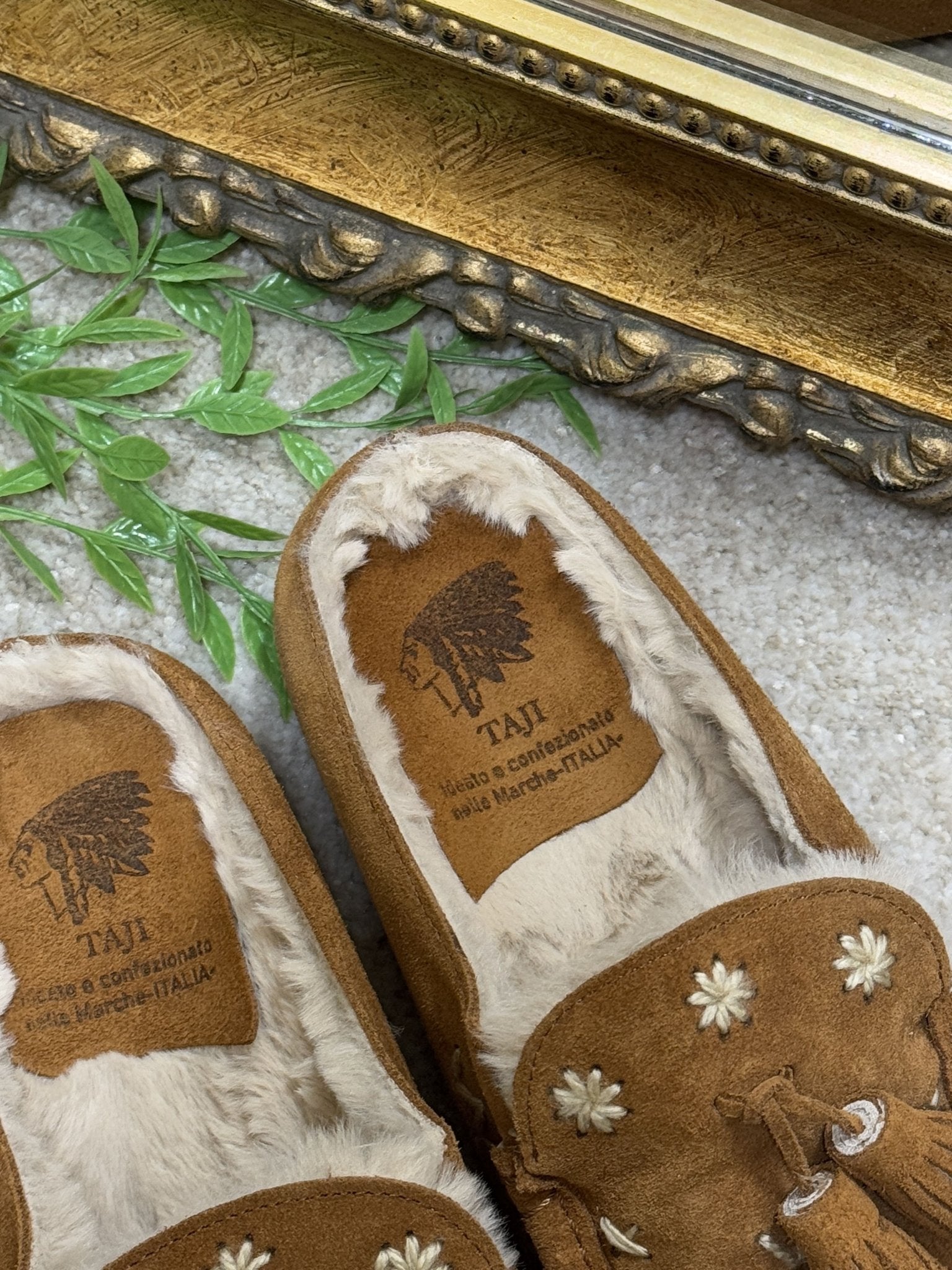 Sabot Kai con nappine e ricamo Taji - GiuGiò | Shop online