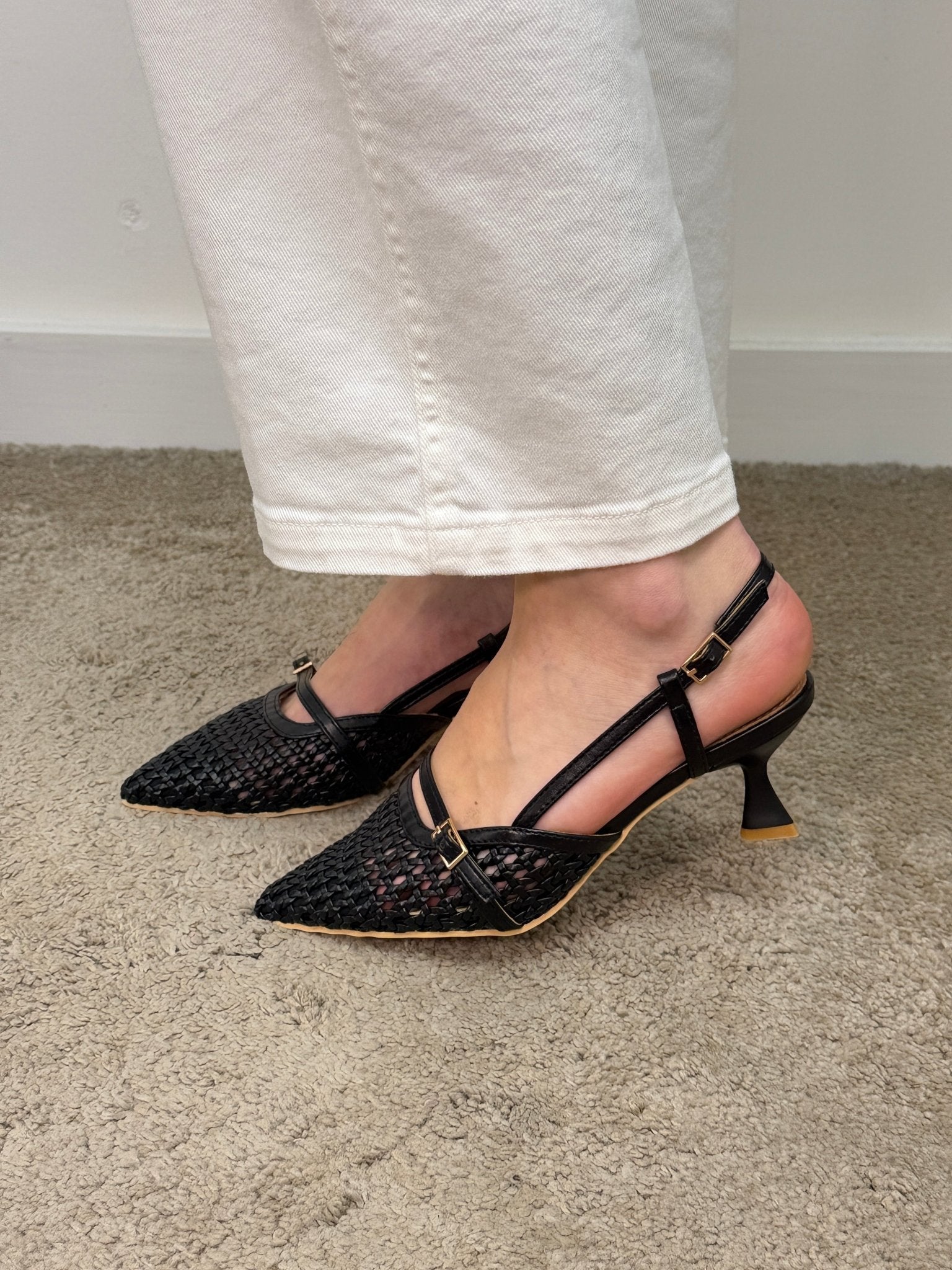 Slingback in ecopelle intrecciata con fibbiette Via Mondana - GiuGiò | Shop online