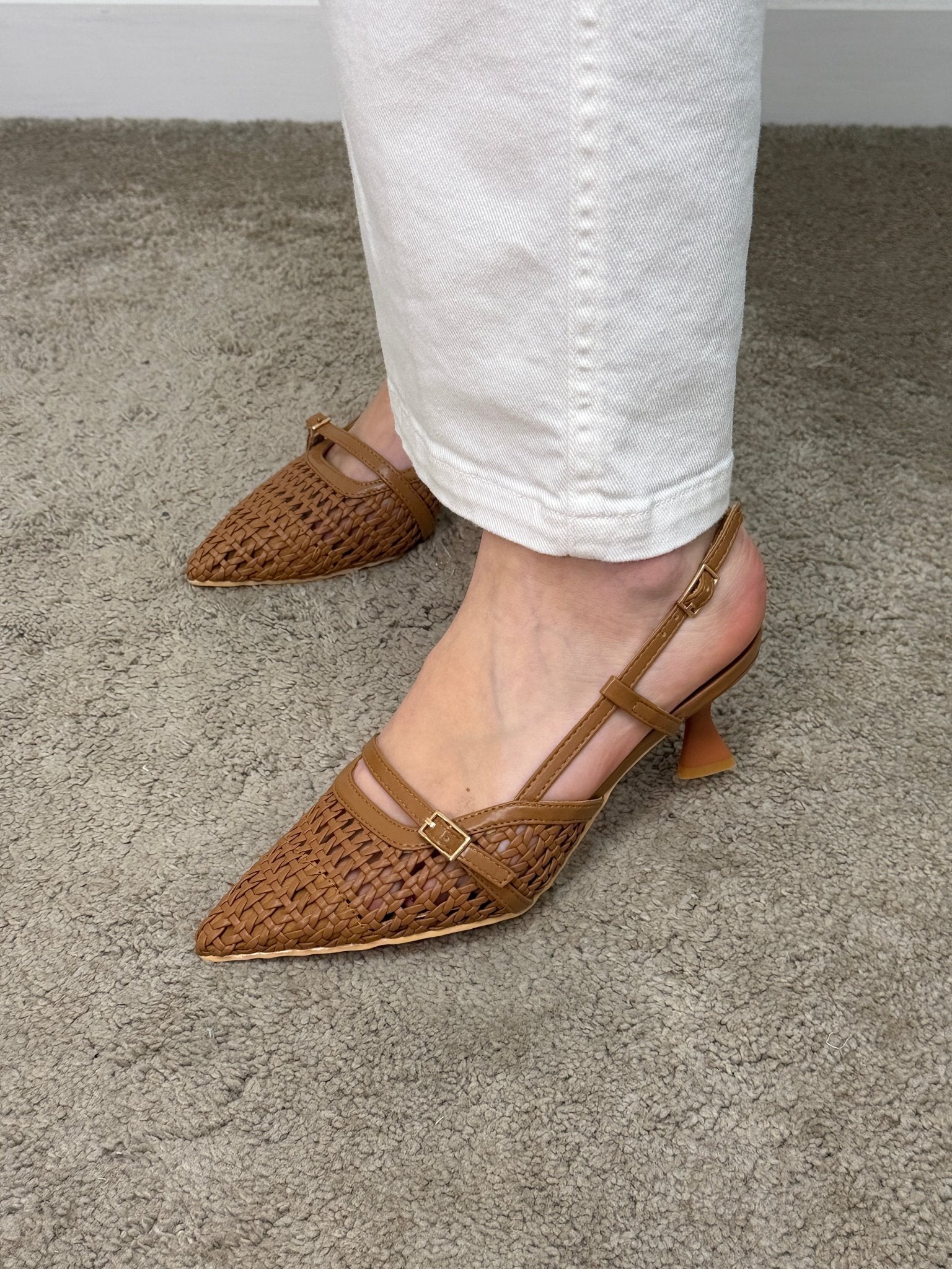 Slingback in ecopelle intrecciata con fibbiette Via Mondana - GiuGiò | Shop online