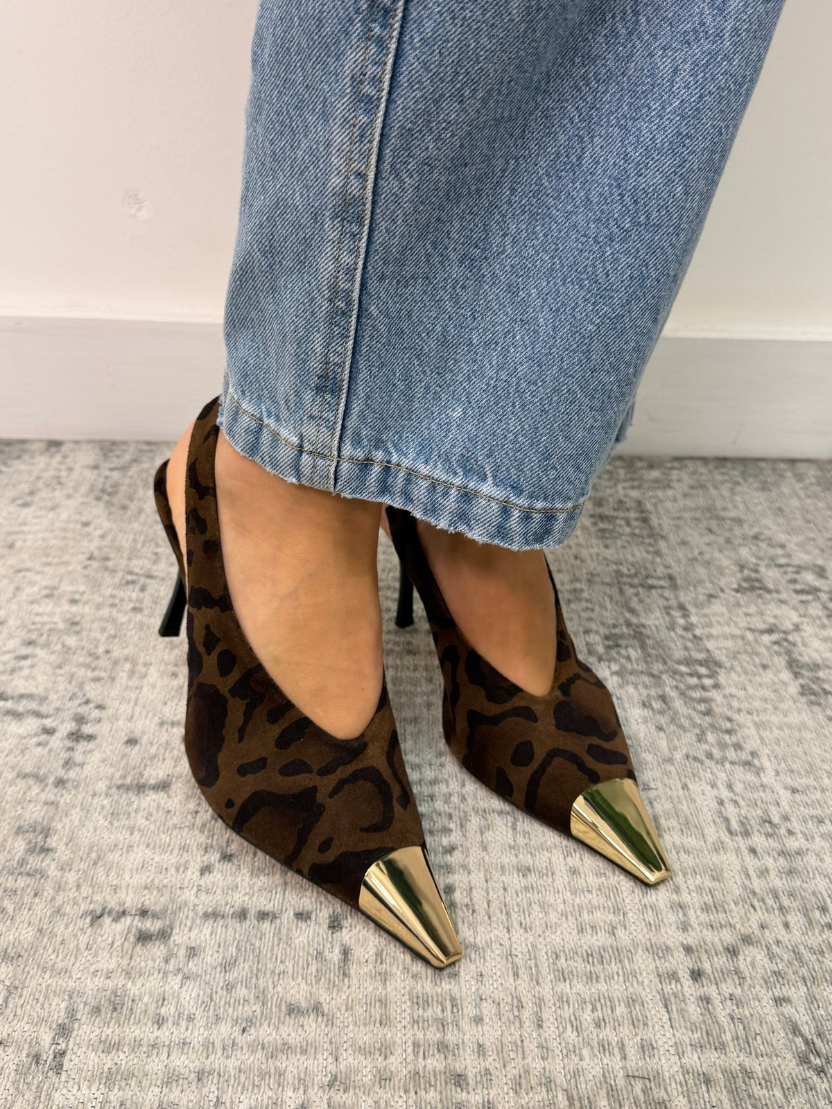 Slingback leopardata puntale metallico Divine Follie - GiuGiò | Shop online