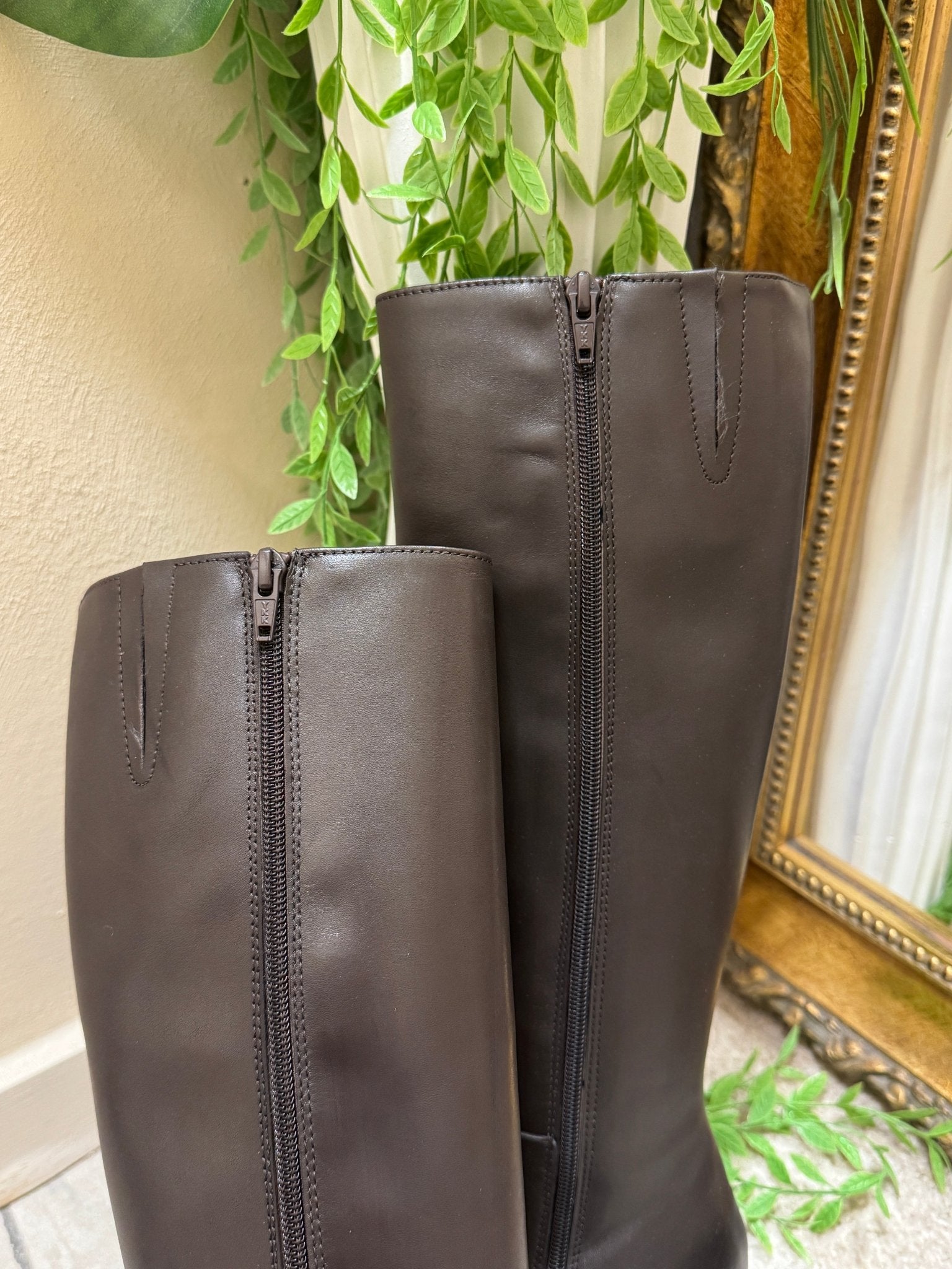 Stivale in pelle con tacco Noa - GiuGiò | Shop online