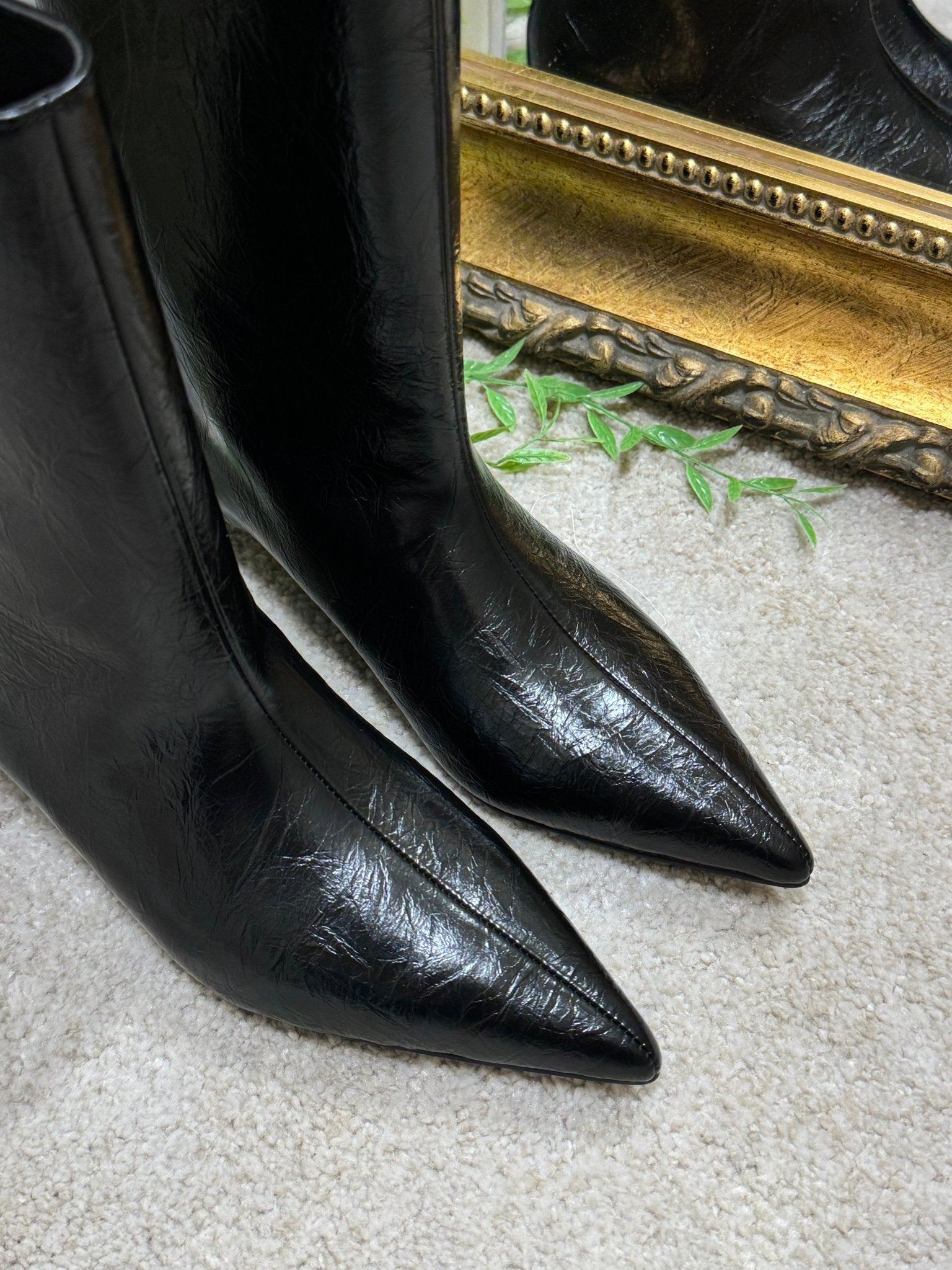 Stivaletto effetto naplack tacco kitten TFH - GiuGiò | Shop online