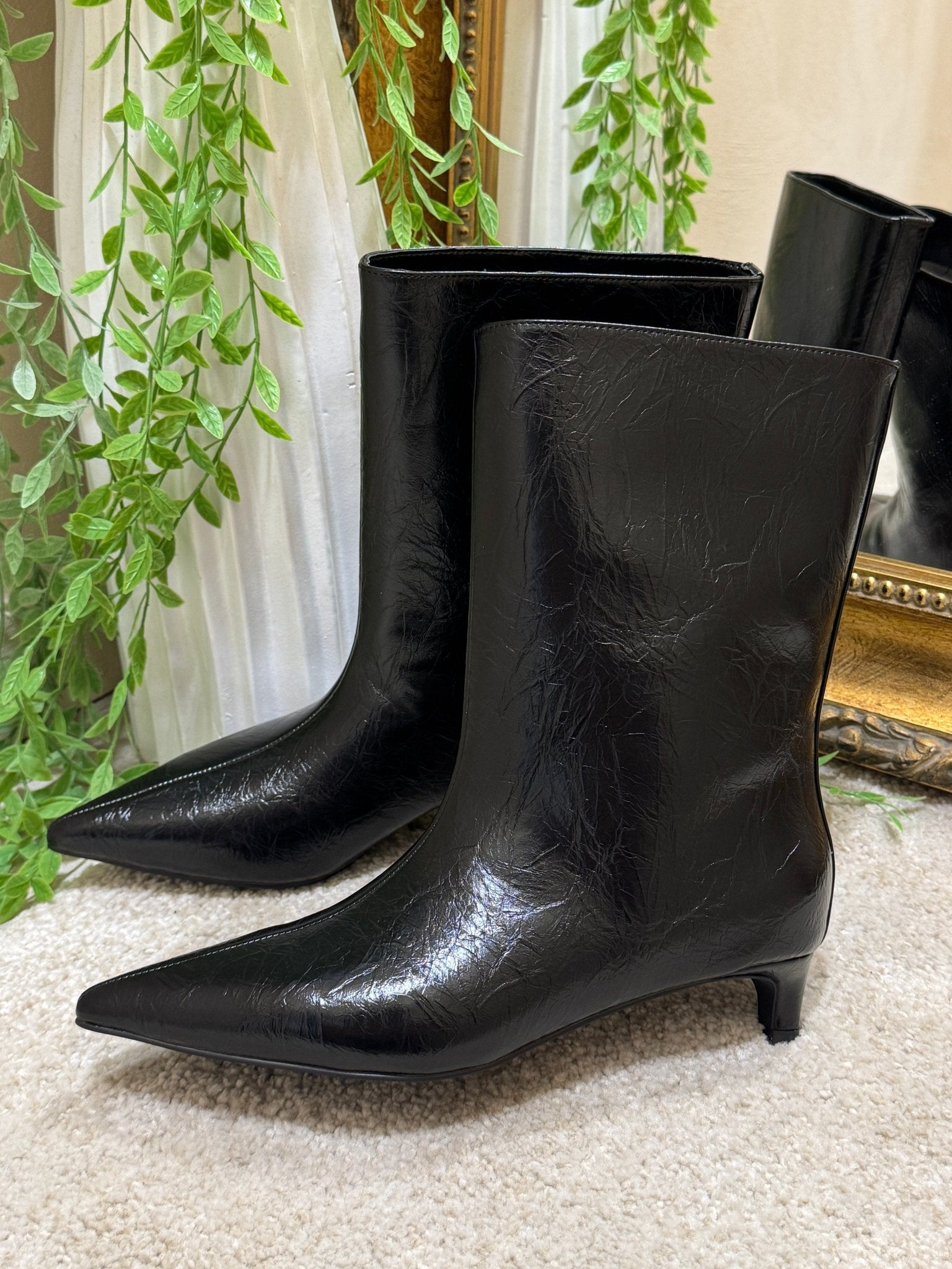 Stivaletto effetto naplack tacco kitten TFH - GiuGiò | Shop online