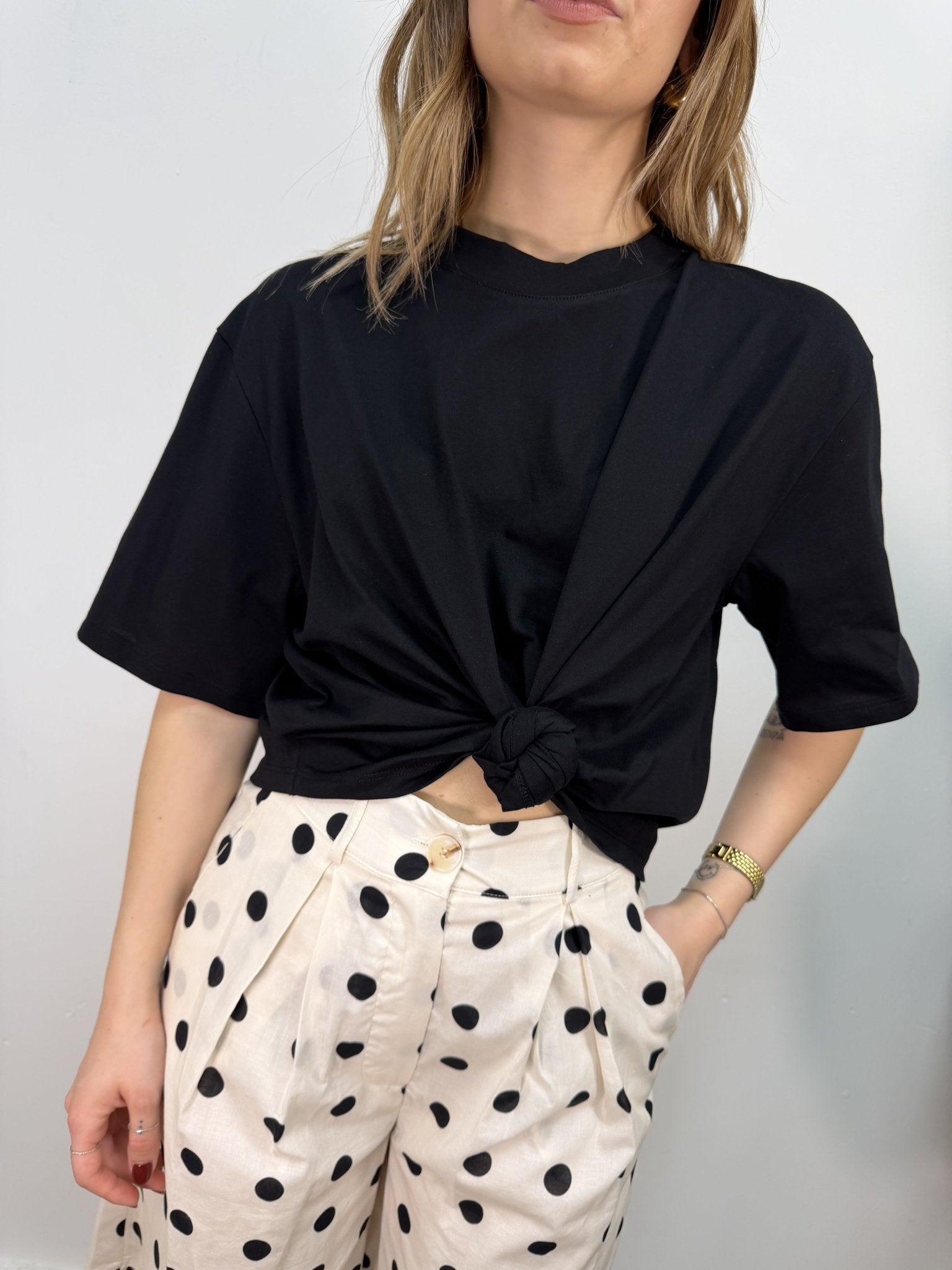 T-shirt con nodo Tensione In - GiuGiò | Shop online