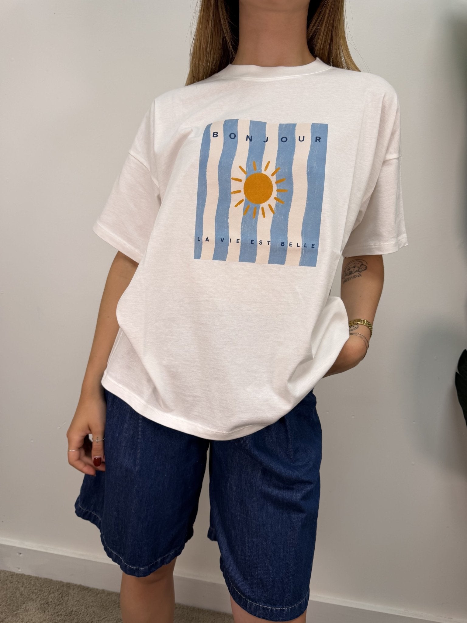 T-Shirt girocollo cotone "La vie est belle" VICOLO - GiuGiò | Shop online