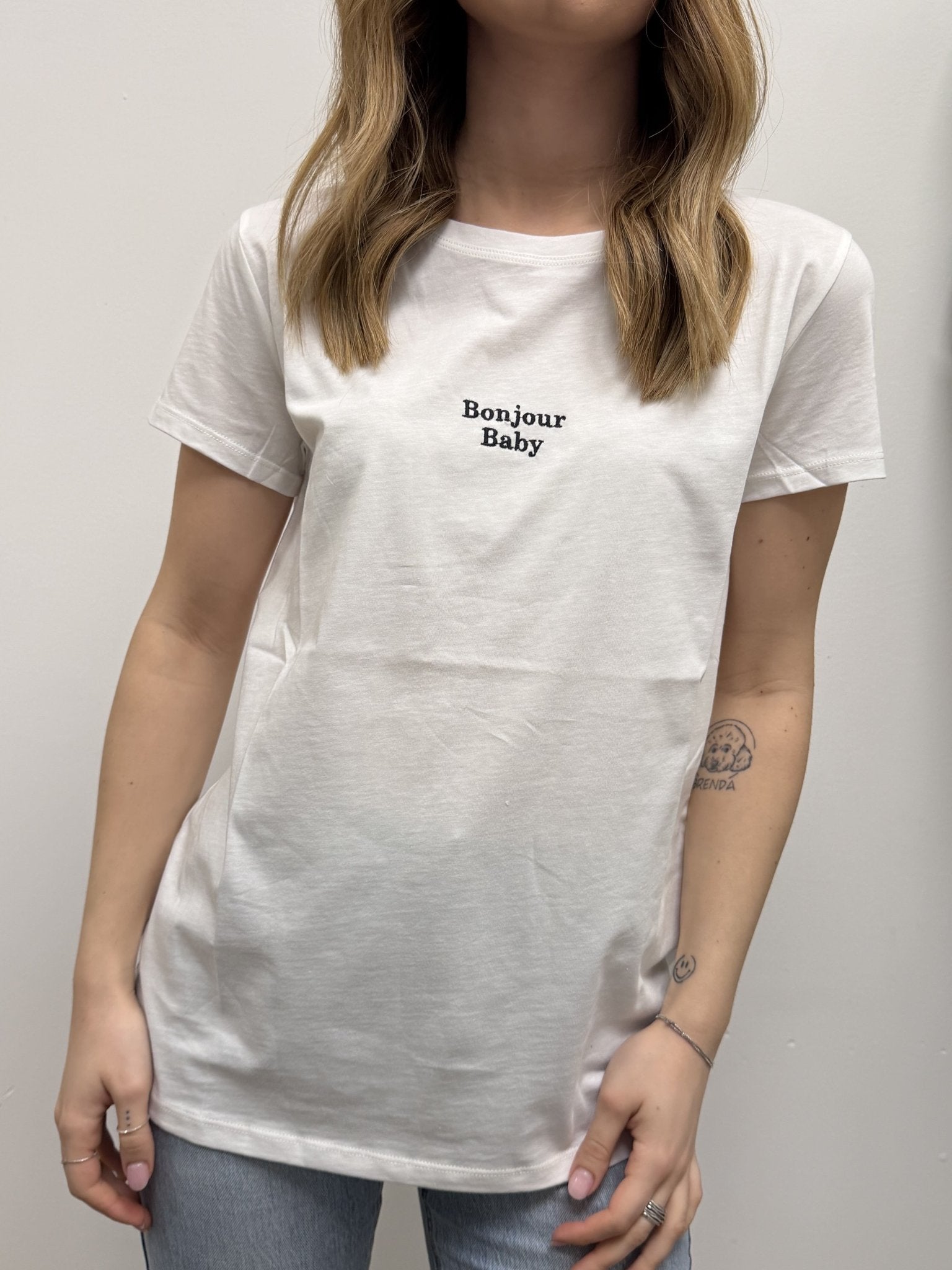T-shirt girocollo ricamo "Bonjour baby" VICOLO - GiuGiò | Shop online