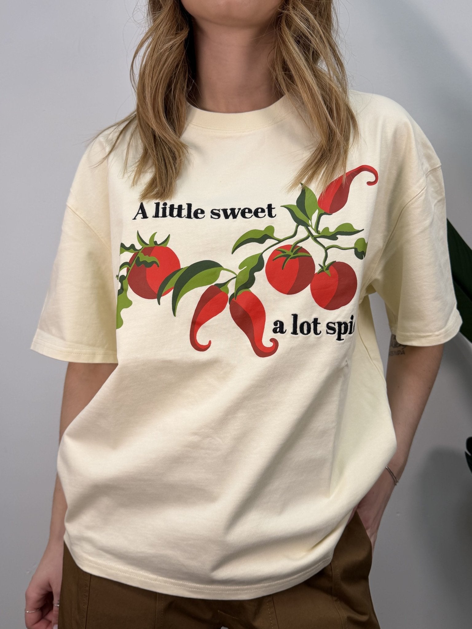 T-Shirt over stampa peperoncino MyD - GiuGiò | Shop online