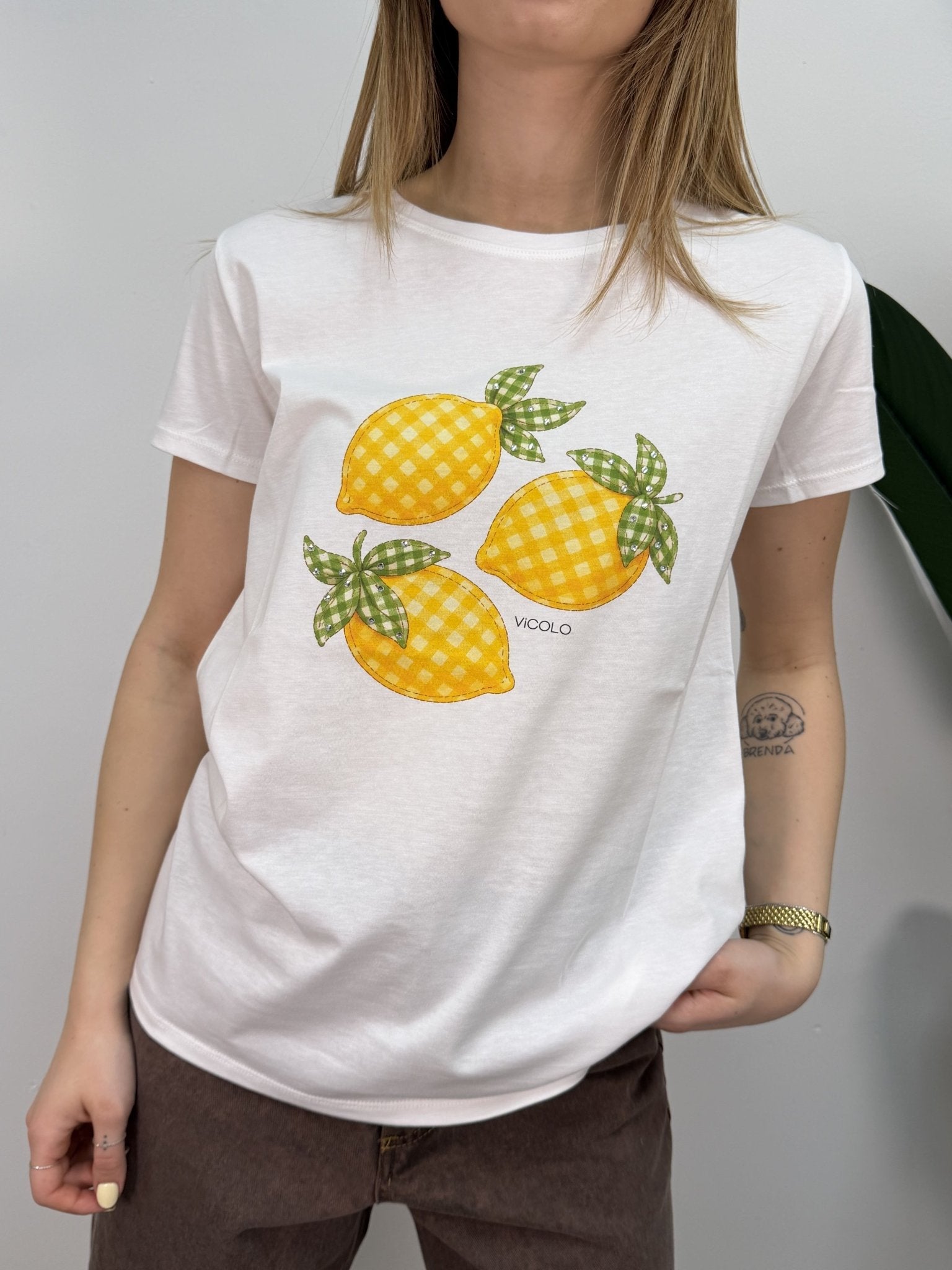T-shirt slim stampa limoni VICOLO - GiuGiò | Shop online