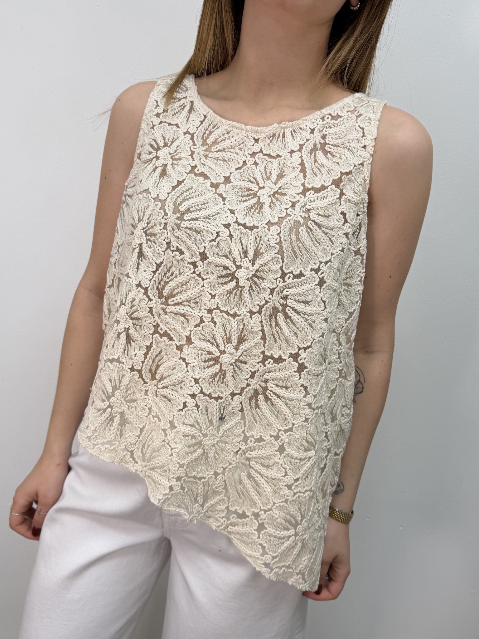 Top asimmetrico in macramè MyD - GiuGiò | Shop online