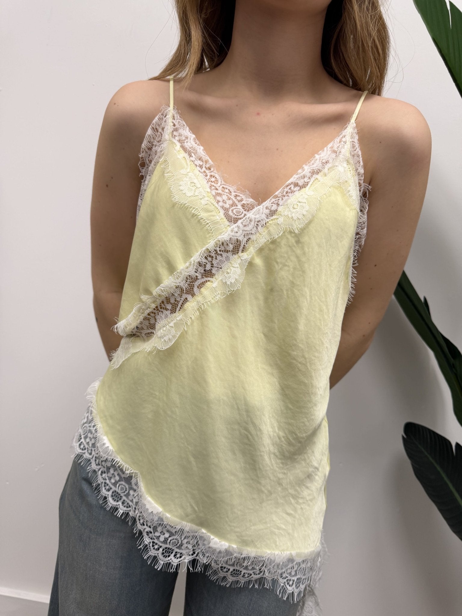 Top trasversale con inserti pizzo Susy Mix - GiuGiò | Shop online