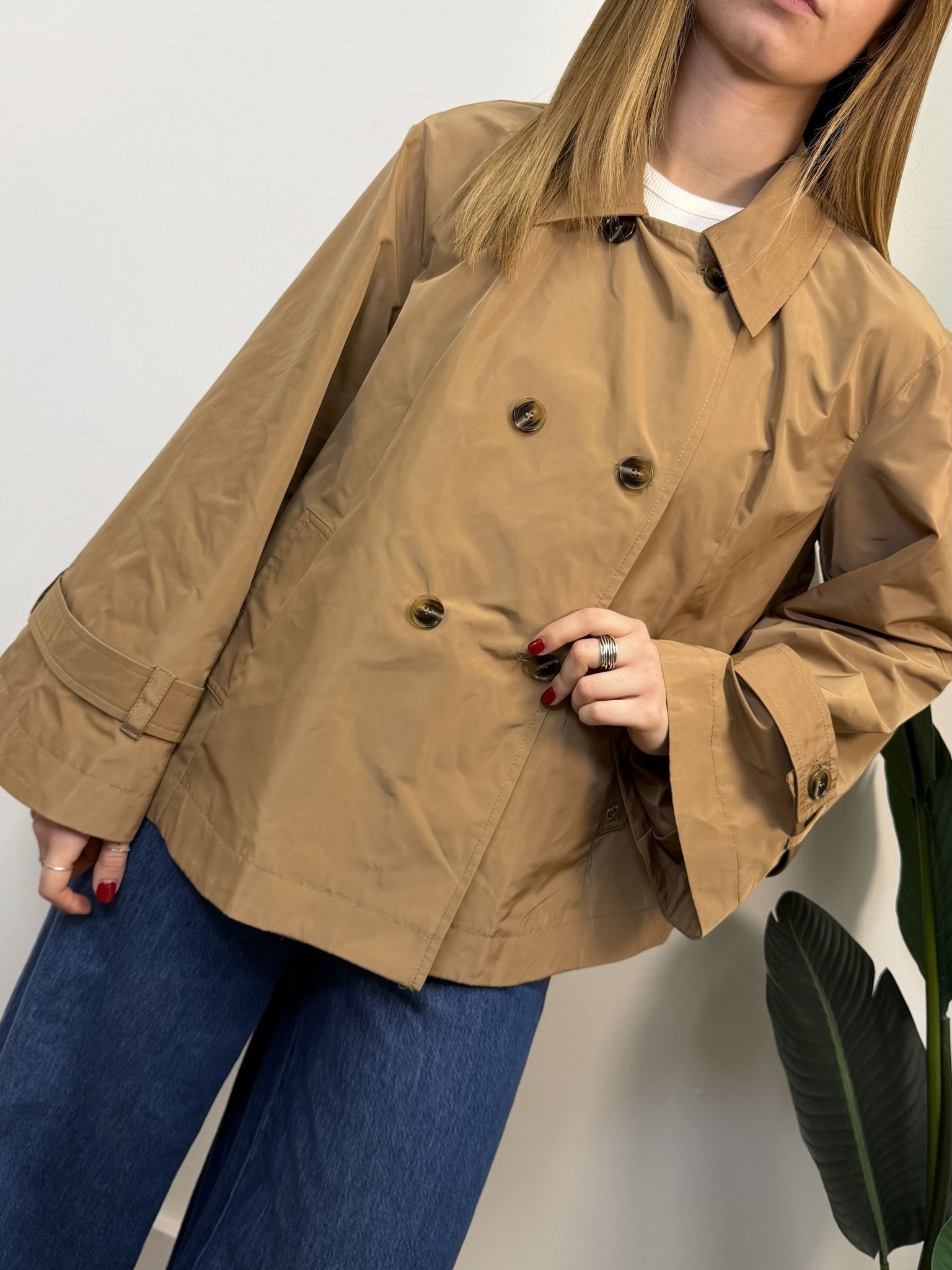 Trench corto doppiopetto in nylon Please - GiuGiò | Shop online