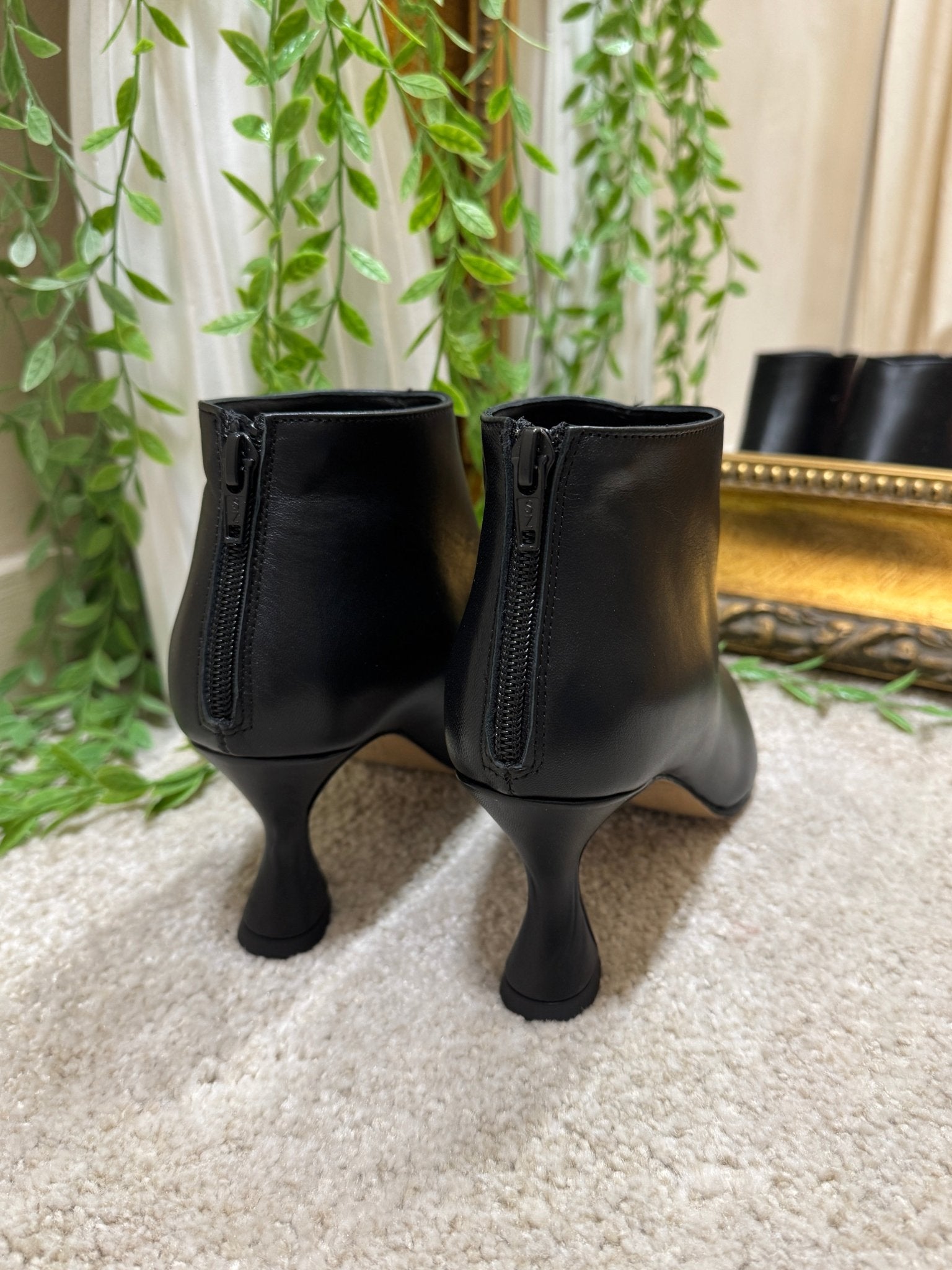 Tronchetto basso in pelle Noa - GiuGiò | Shop online