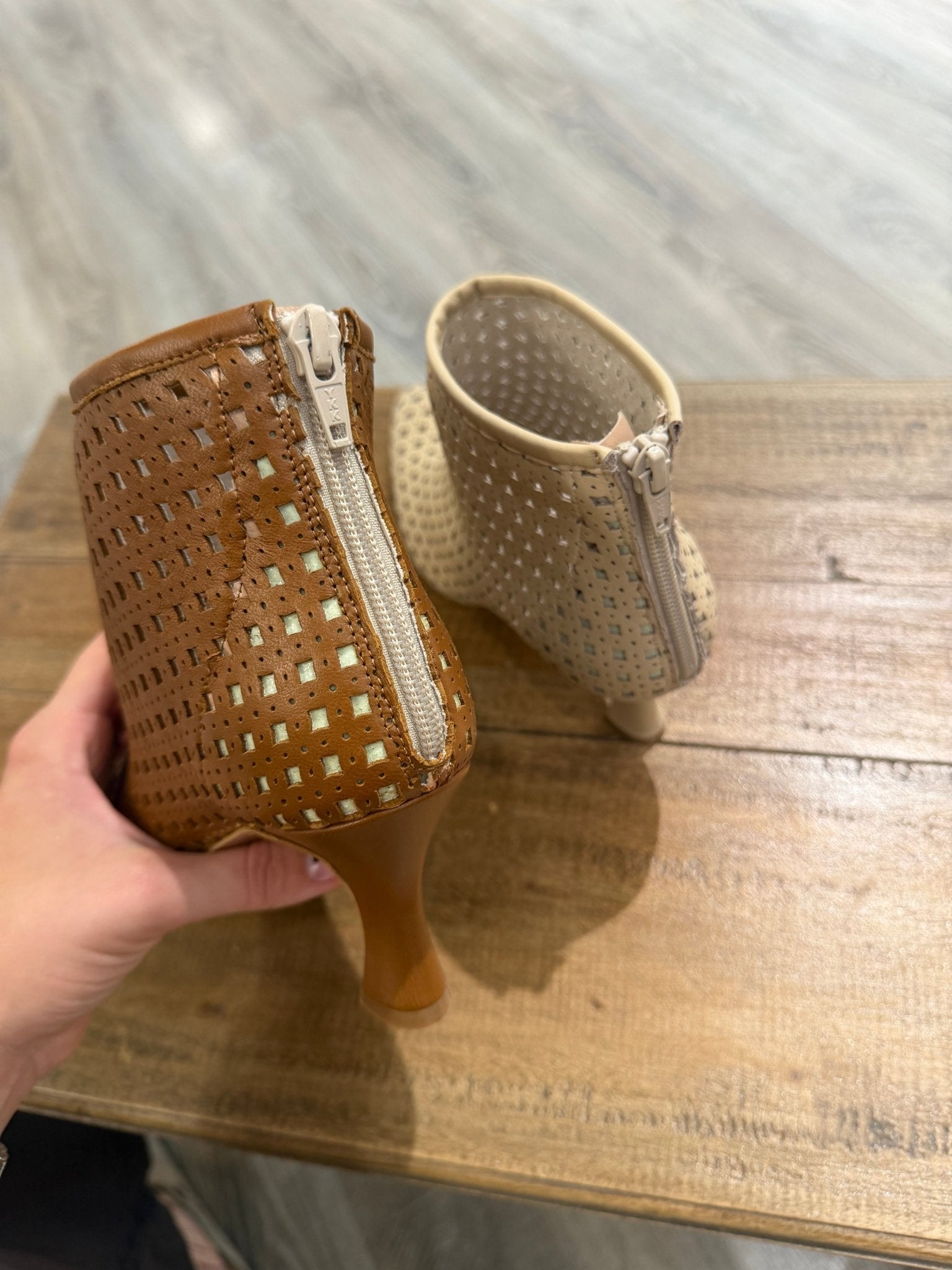 Tronchetto traforato Noa - GiuGiò | Shop online