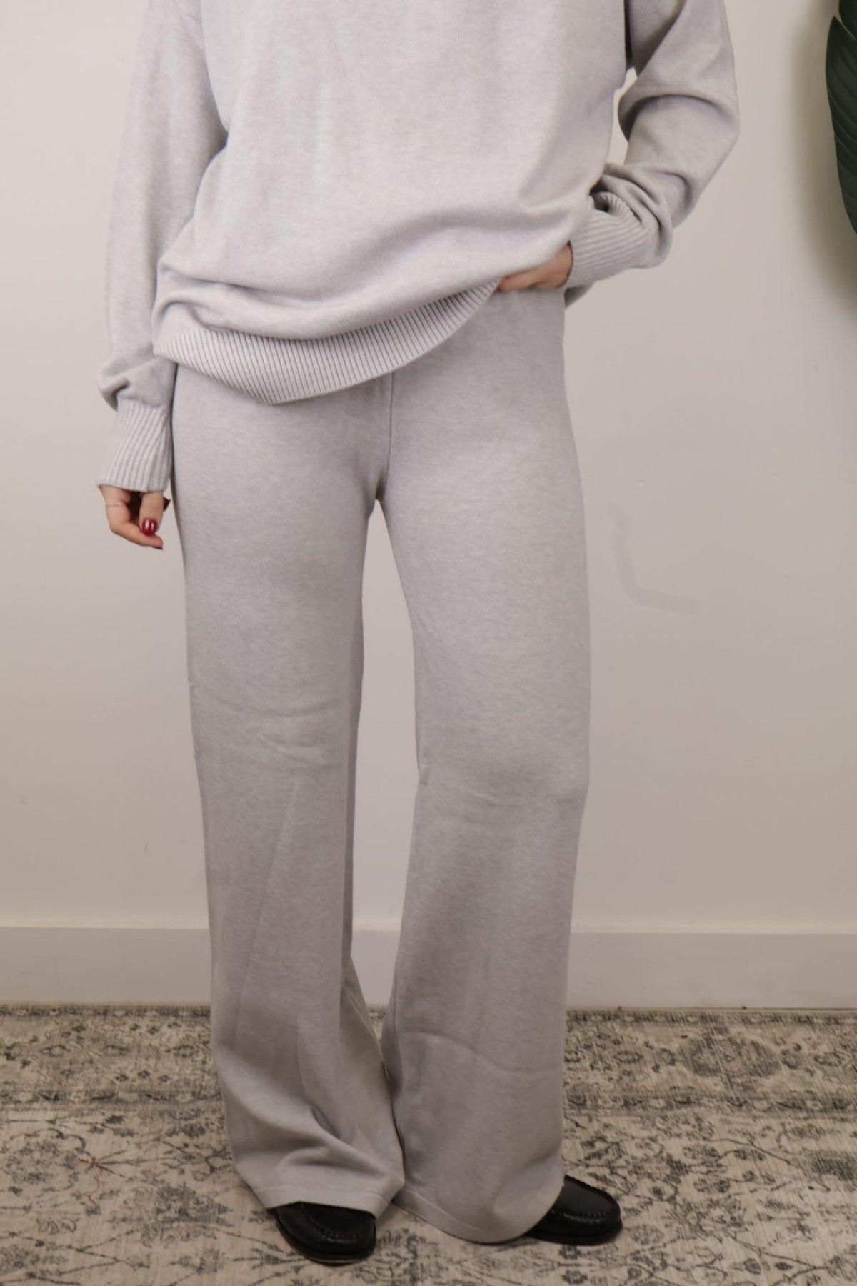 Tuta in maglia maglione lupetto e pantalone Please - GiuGiò | Shop online
