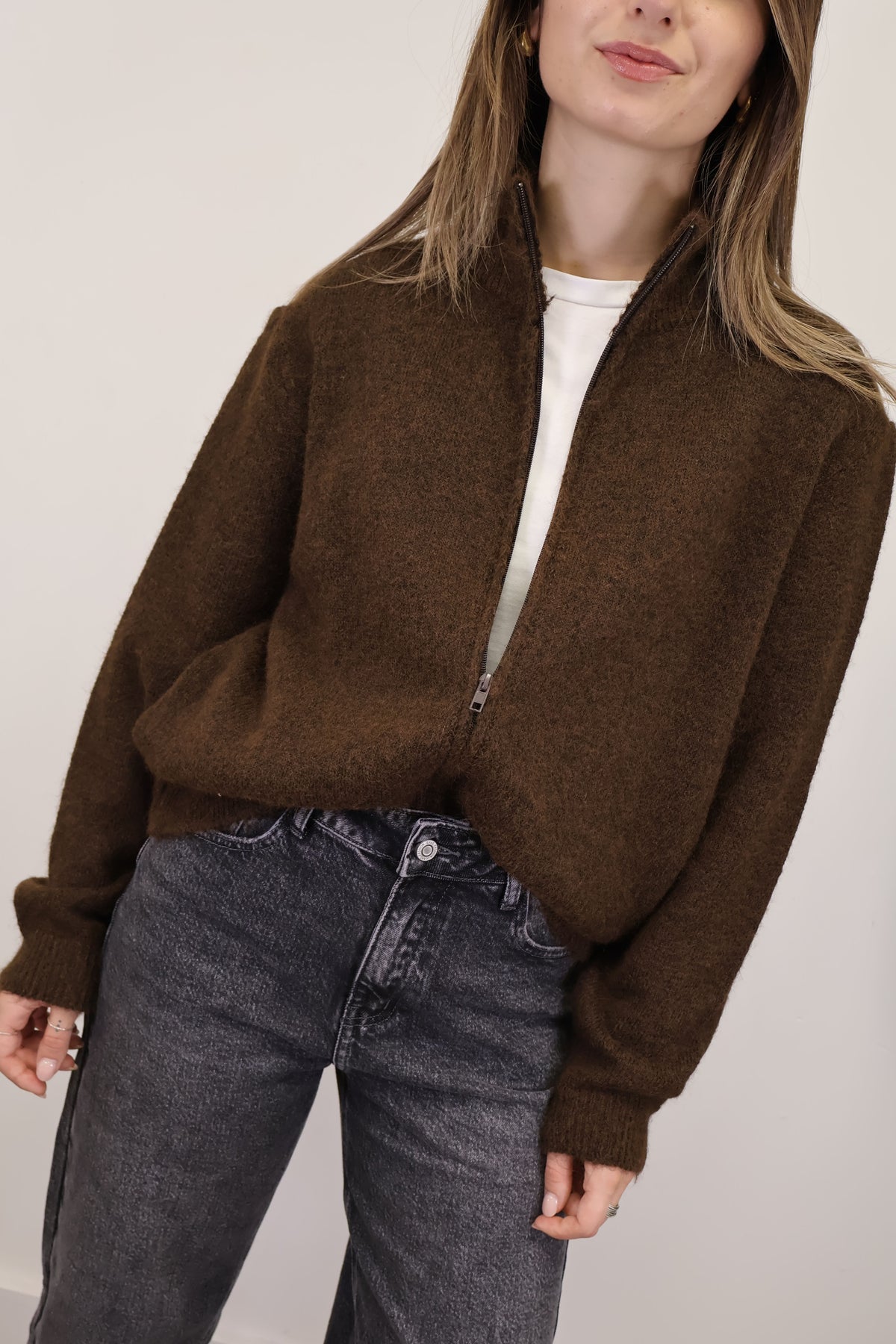 Cardigan collo cratere full zip marrone MyD