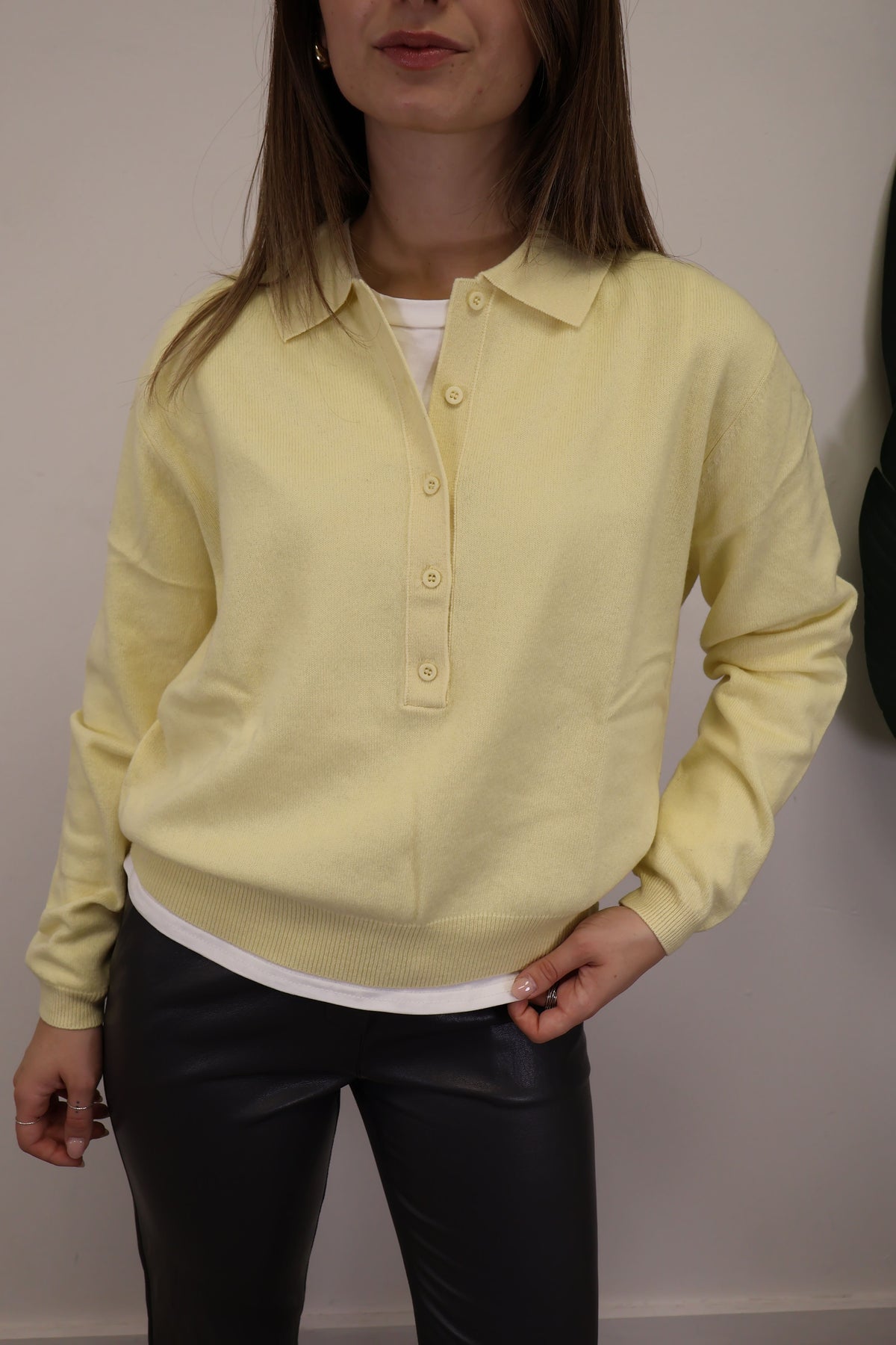 Polo in maglia 5 bottoni 100% lana giallo Tensione In
